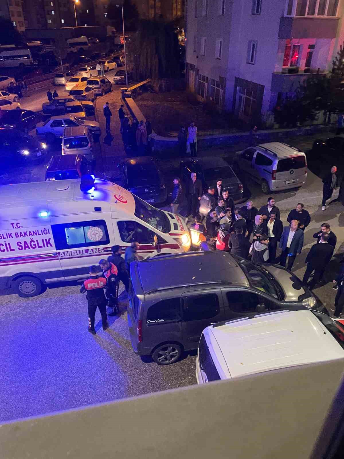 Erzurum’da düğünde bıçaklı kavga: 1’i ağır 3 yaralı