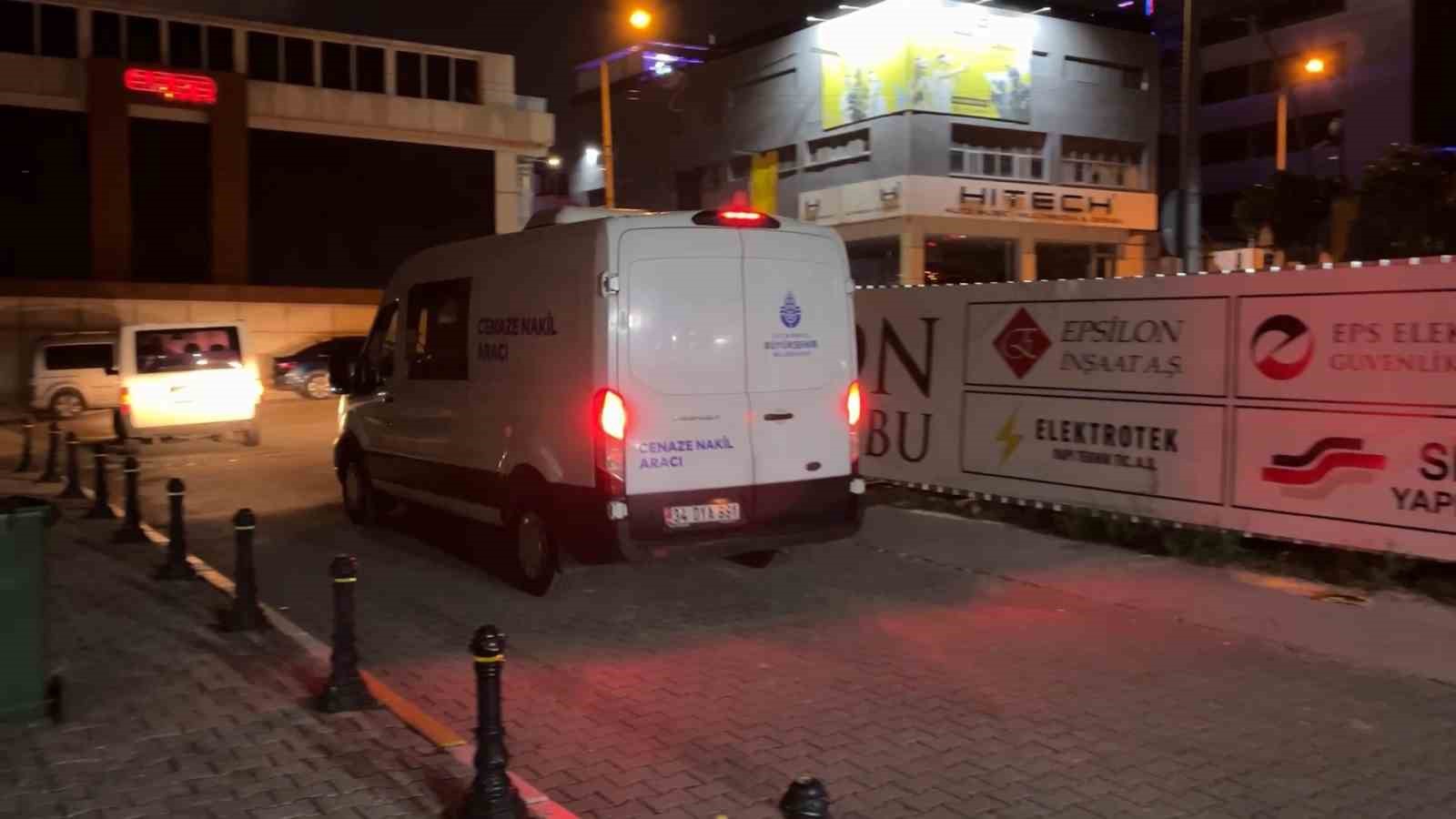 Konserde fenalaşıp hayatını kaybeden Mahmud Sami Ramazanoğlu’nun cenazesi yakınları tarafından teslim alındı