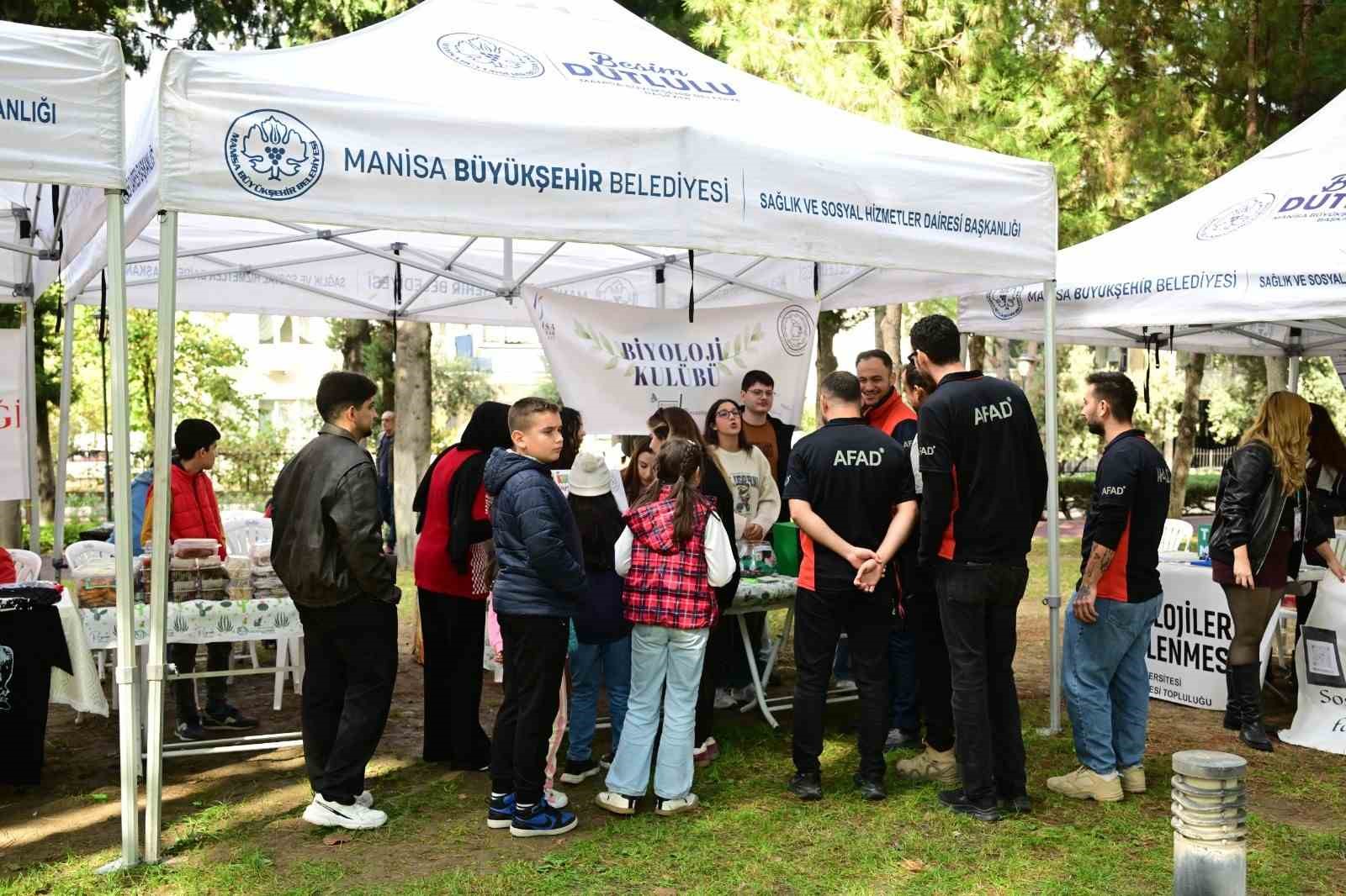 Çocuklar hem eğlendi hem öğrendi