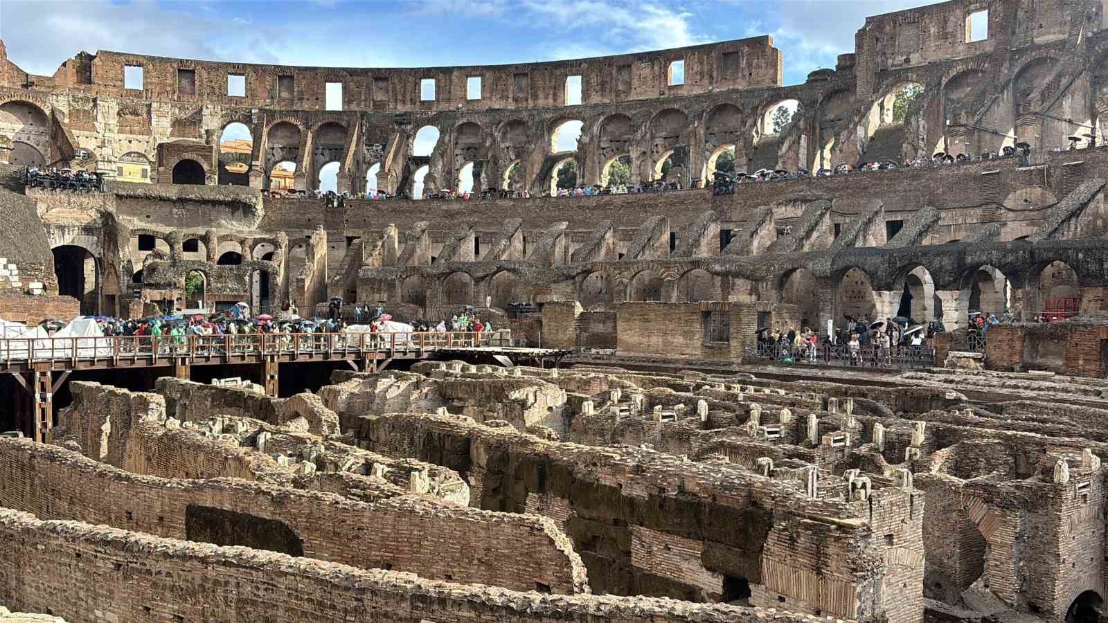 Kolezyum’daki Troya ve Roma sergisi 2 milyonun üzerinde ziyaretçiyi ağırladı