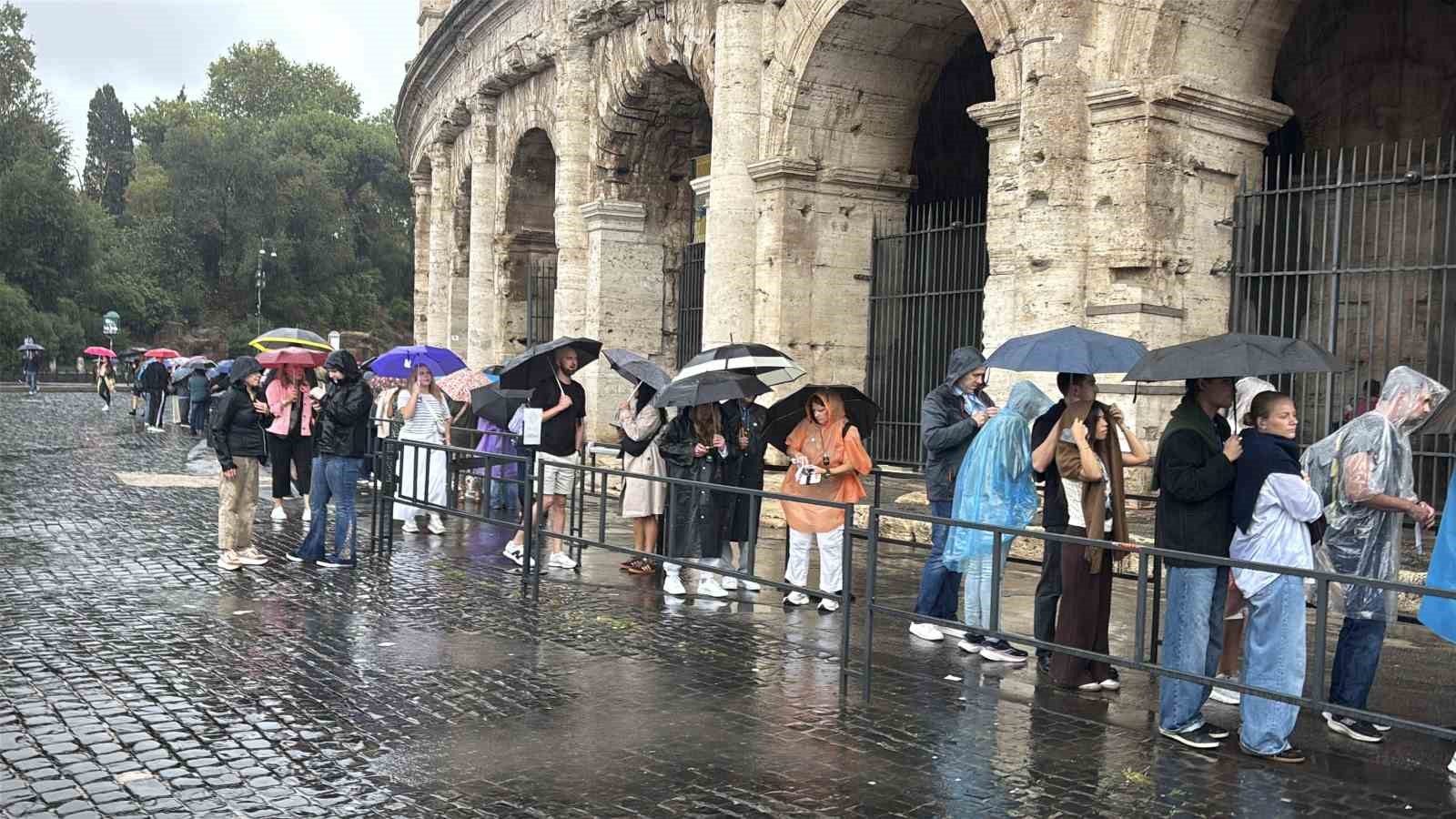 Kolezyum’daki Troya ve Roma sergisi 2 milyonun üzerinde ziyaretçiyi ağırladı