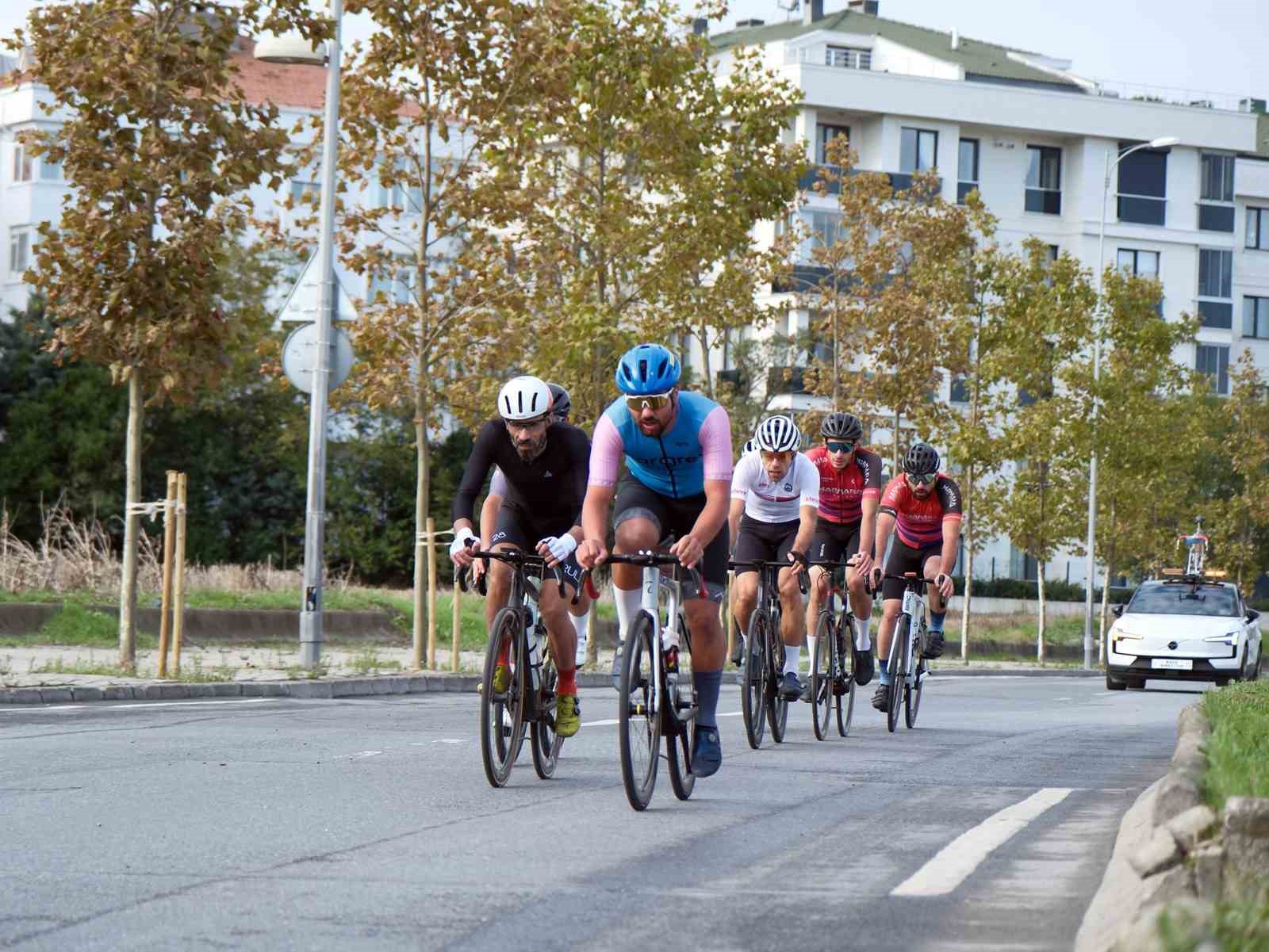 7. Uluslararası Ali Hüryılmaz Bisiklet Yarışı’nda pedallar zafer için döndü