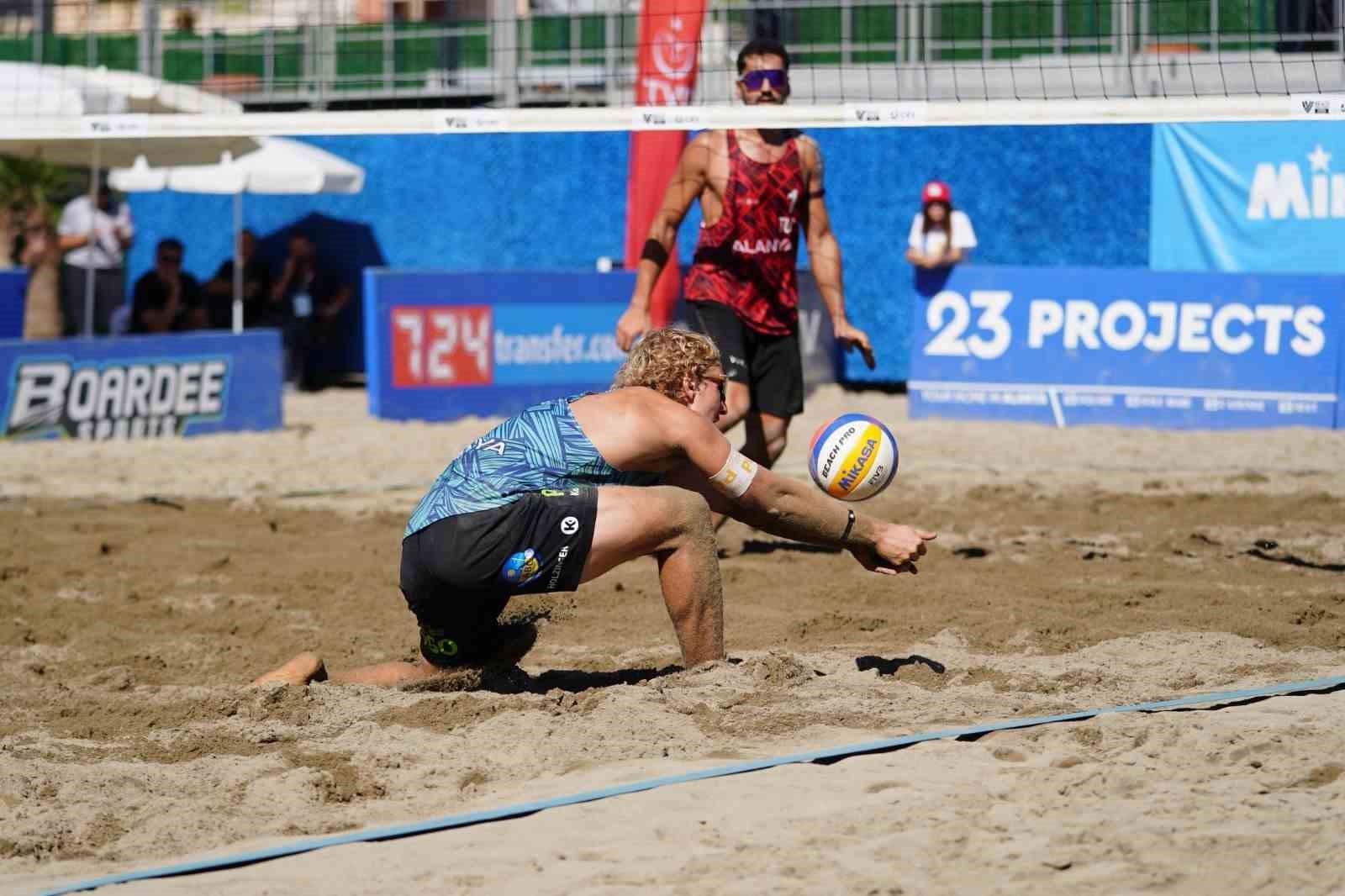 Alanya’da plaj voleybolu şöleni tamamlandı