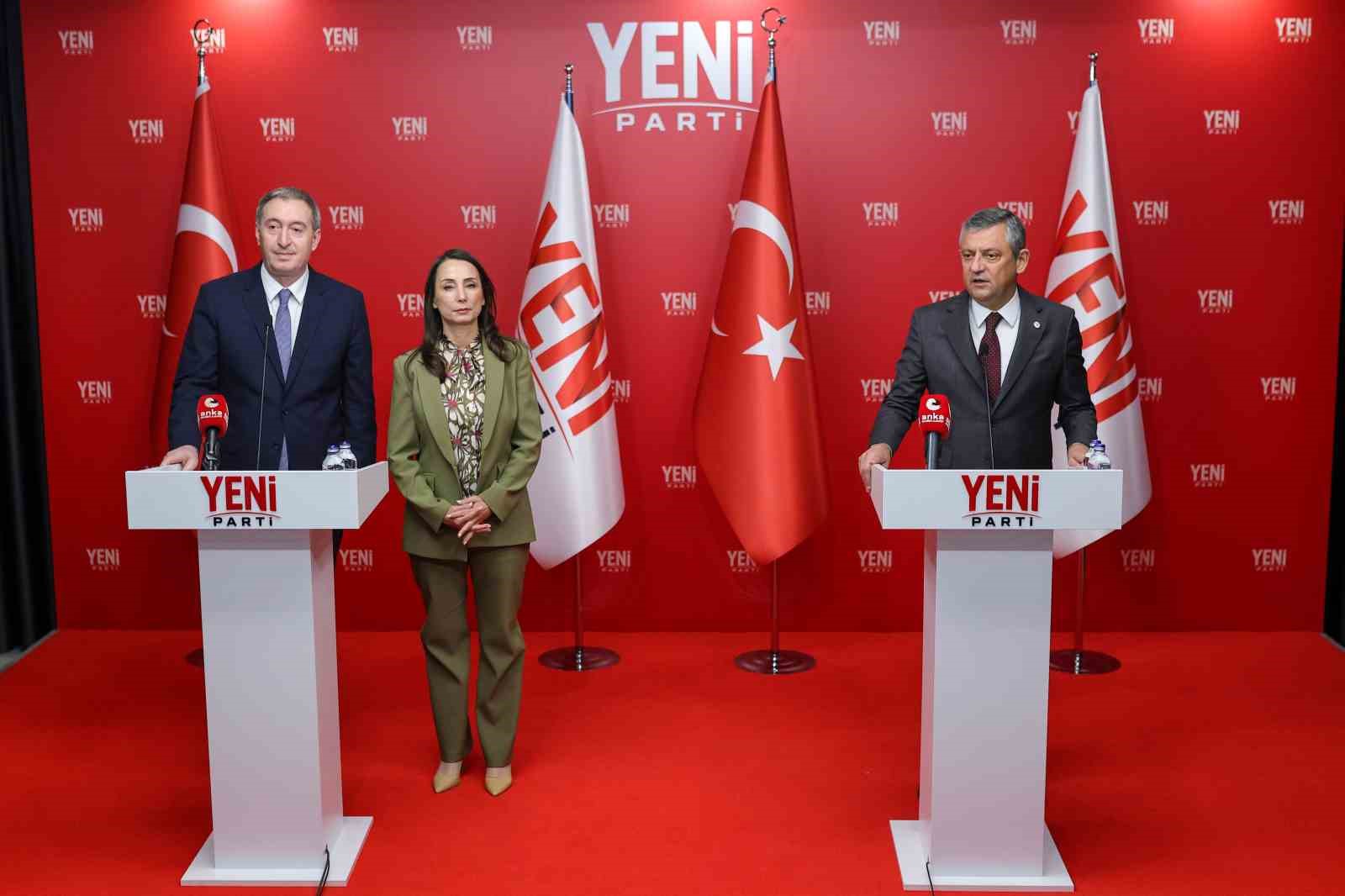 DEM Parti Eş Genel Başkanları Hatimoğulları ve Bakırhan’dan Özel’e ziyaret