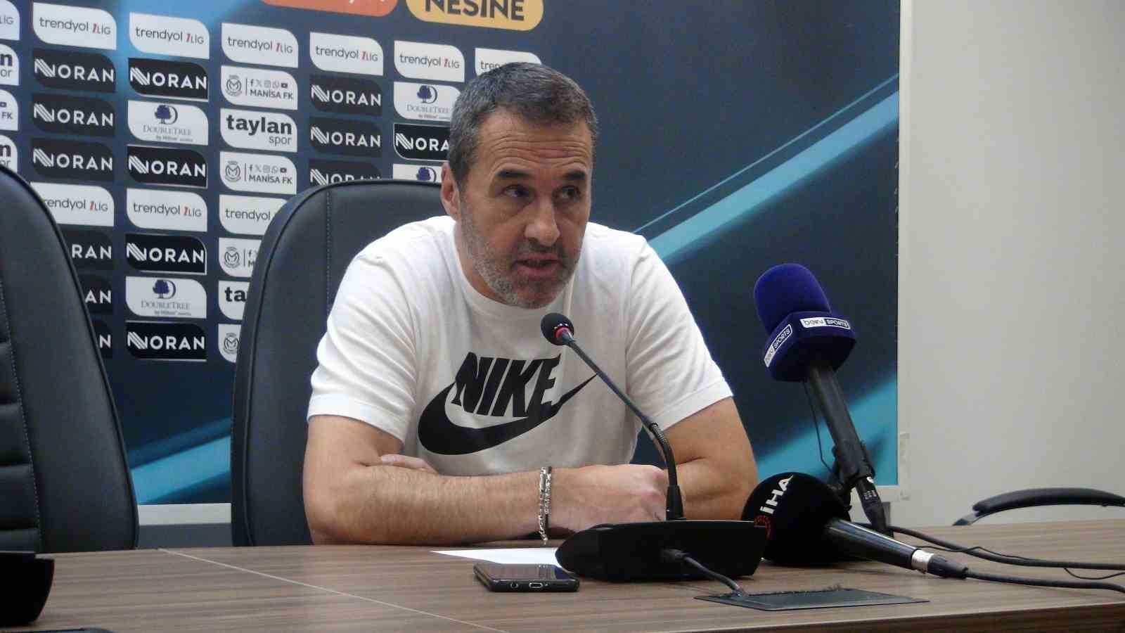 Manisa FK, sahasında oynadığı 7 gollü maçı kaybetti