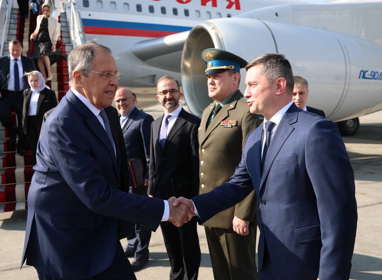 Rusya Dışişleri Bakanı Lavrov İran’da
