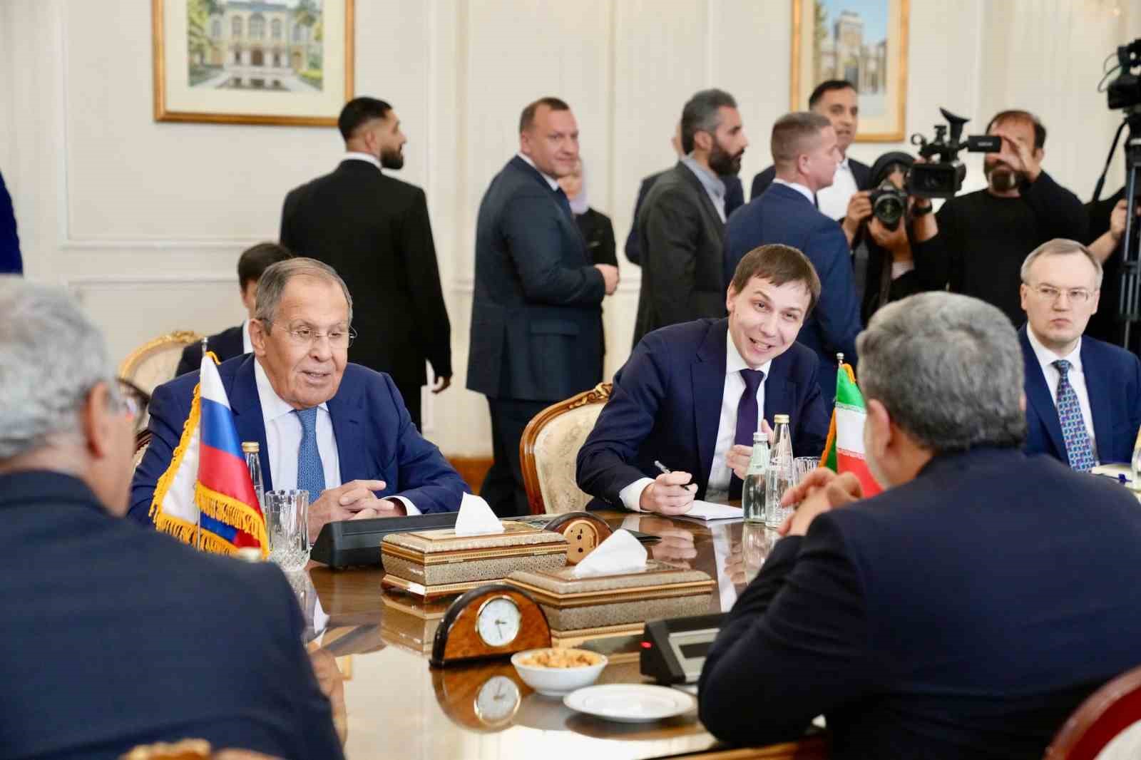 Rusya Dışişleri Bakanı Lavrov İran’da
