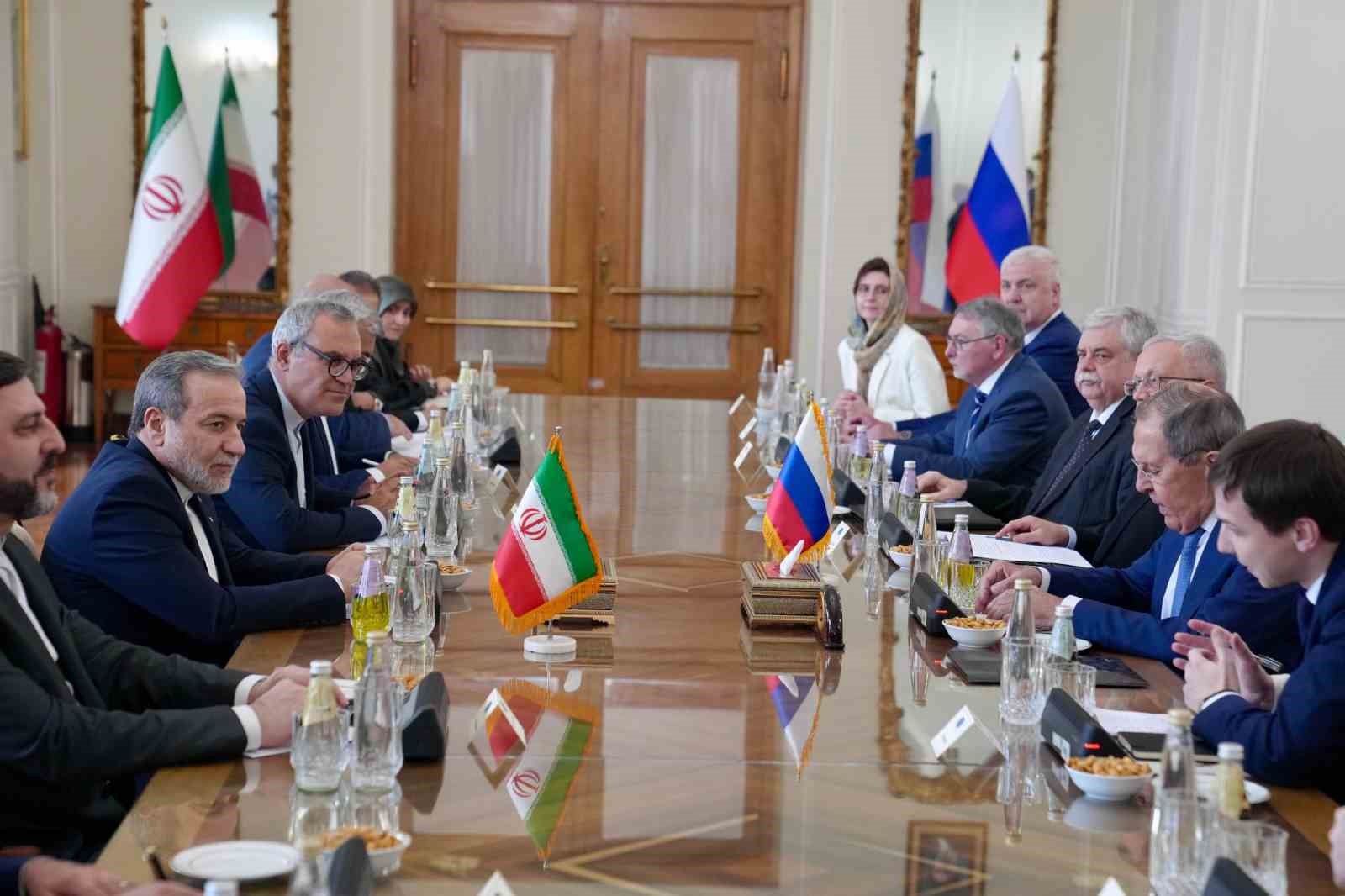 Rusya Dışişleri Bakanı Lavrov İran’da