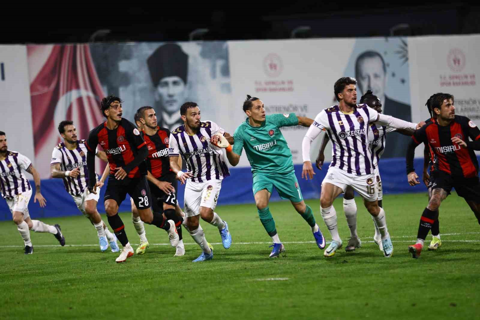 Trendyol 1. Lig: Fatih Karagümrük: 1 - Ankara Keçiörengücü: 2