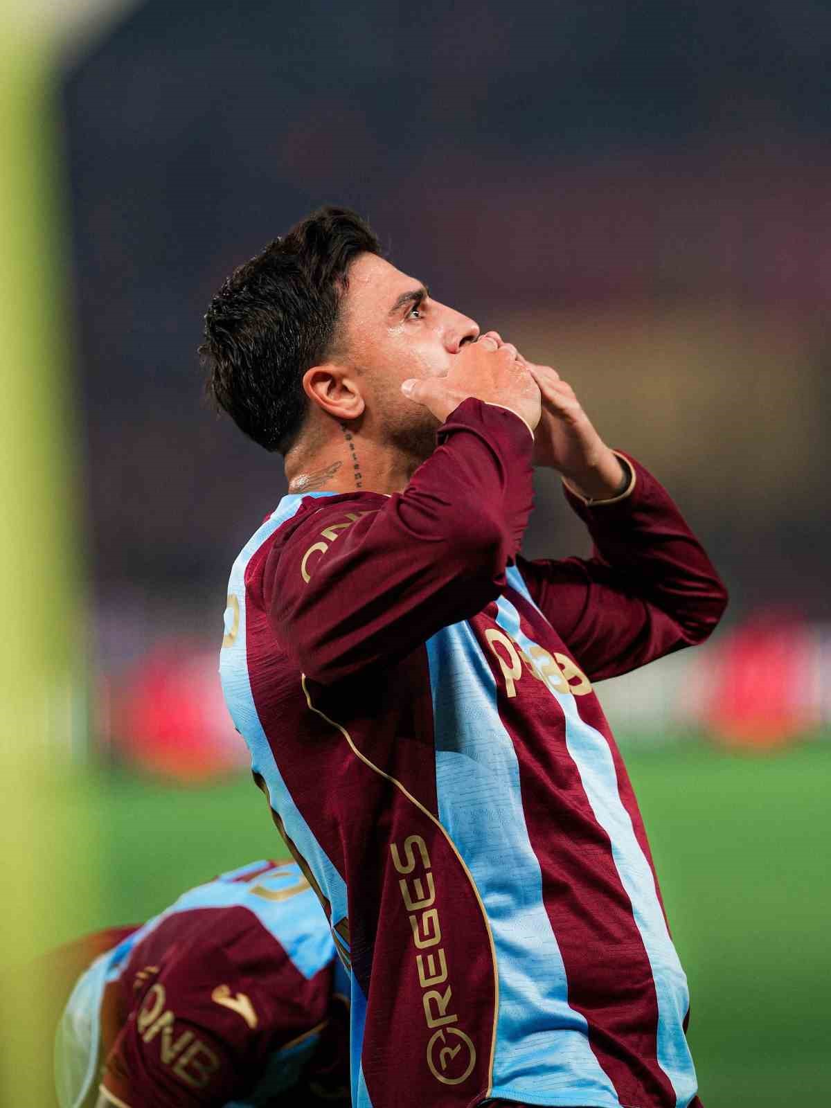 Trendyol Süper Lig: Trabzonspor: 1 - Beşiktaş: 0 (İlk yarı)