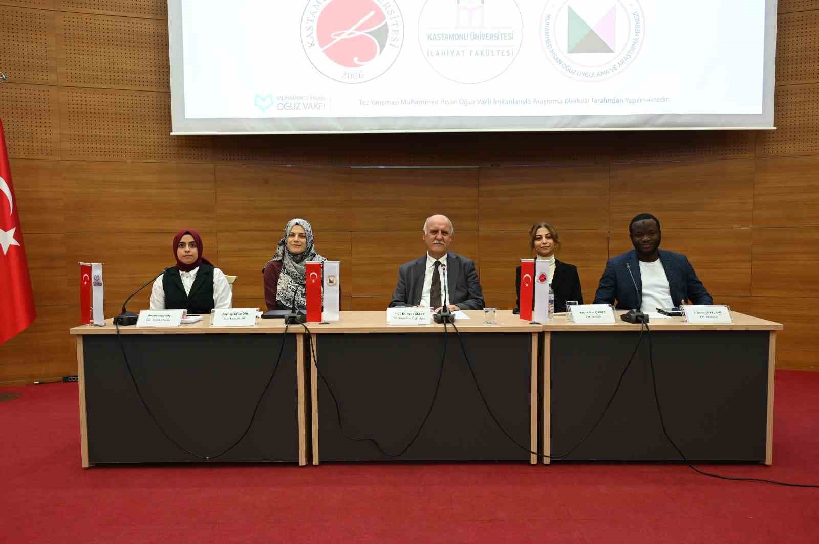 Muhammed İhsan Oğuz 7. İlahiyat Lisansüstü Tez Yarışması’nda ödüller sahiplerini buldu