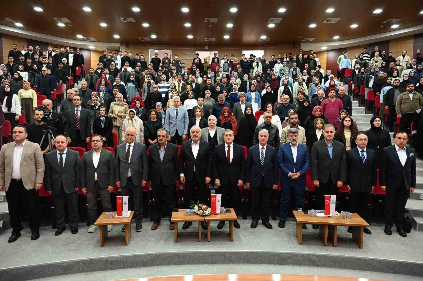 Muhammed İhsan Oğuz 7. İlahiyat Lisansüstü Tez Yarışması’nda ödüller sahiplerini buldu
