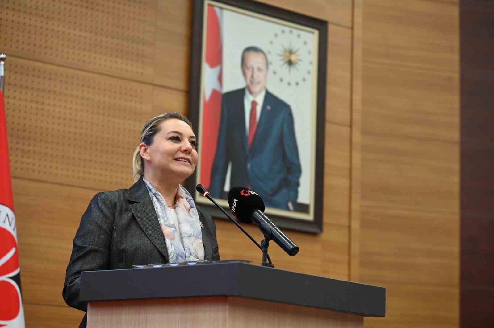 Muhammed İhsan Oğuz 7. İlahiyat Lisansüstü Tez Yarışması’nda ödüller sahiplerini buldu