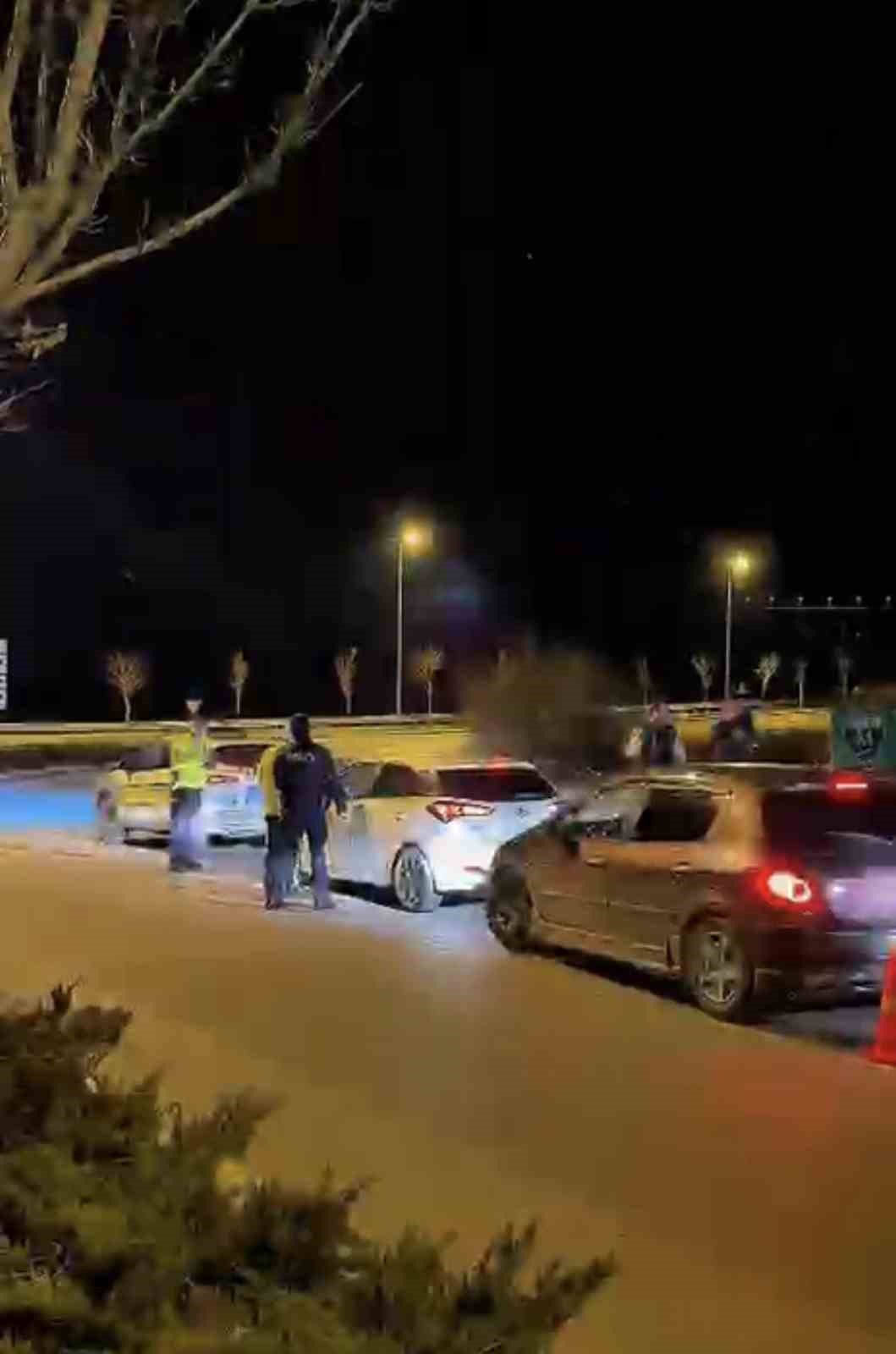 Kayseri’de huzur ve asayiş uygulamasında 13 bin 916 şahıs sorgulandı