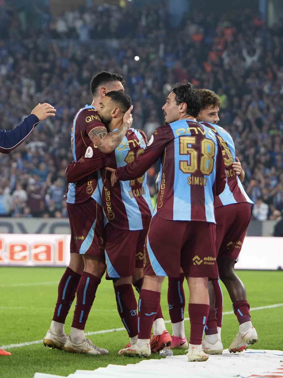 Trendyol Süper Lig: Trabzonspor: 2 - Beşiktaş: 0 (Maç sonucu)
