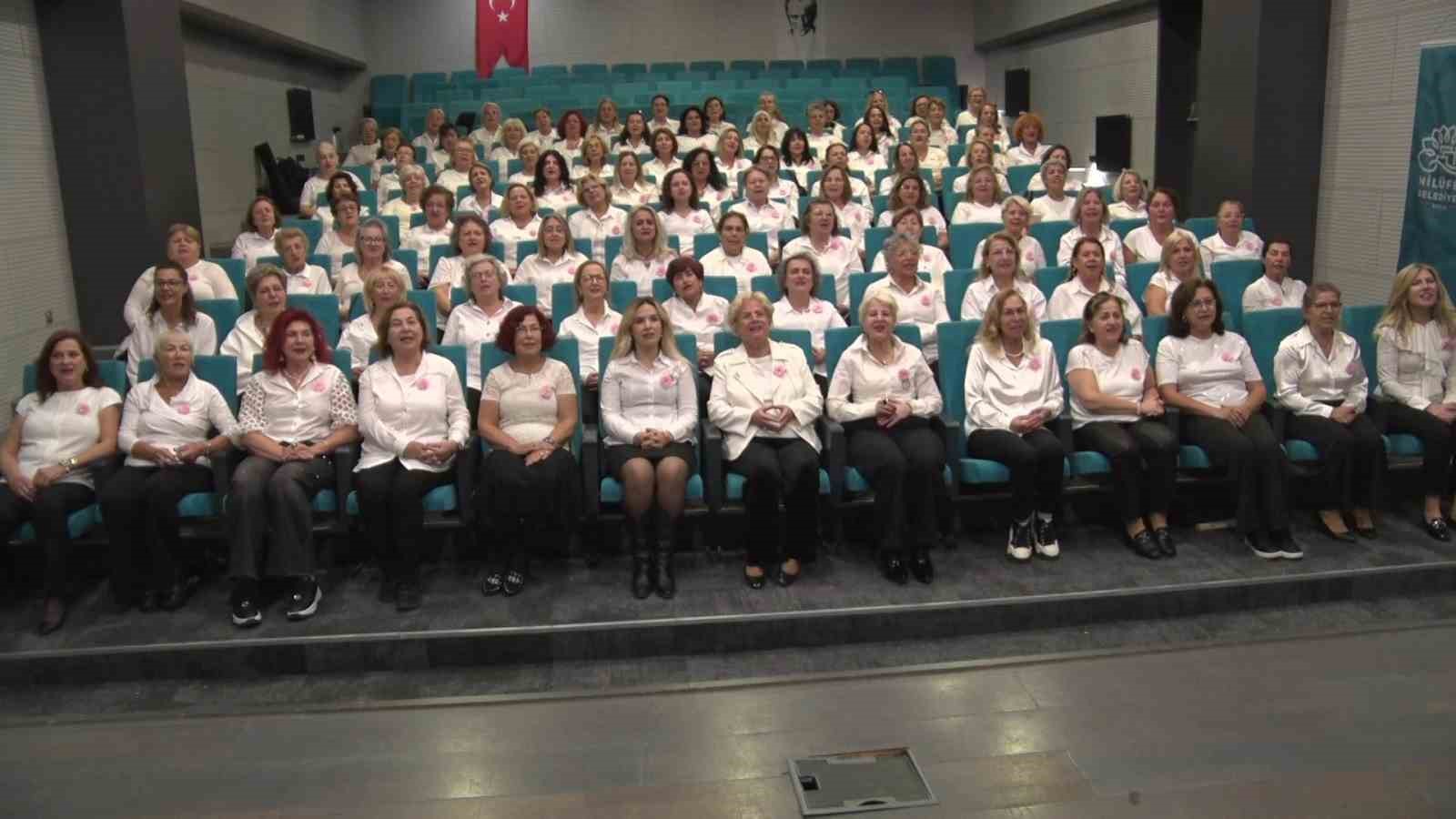 13 ülkede sahne aldılar şimdi meme kanserine karşı beste yaptılar