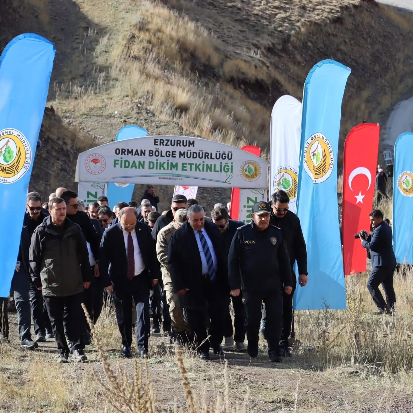 Erzurum’da "uzlaştırma ormanı" açıldı: 20 bin fidan toprakla buluşuyor