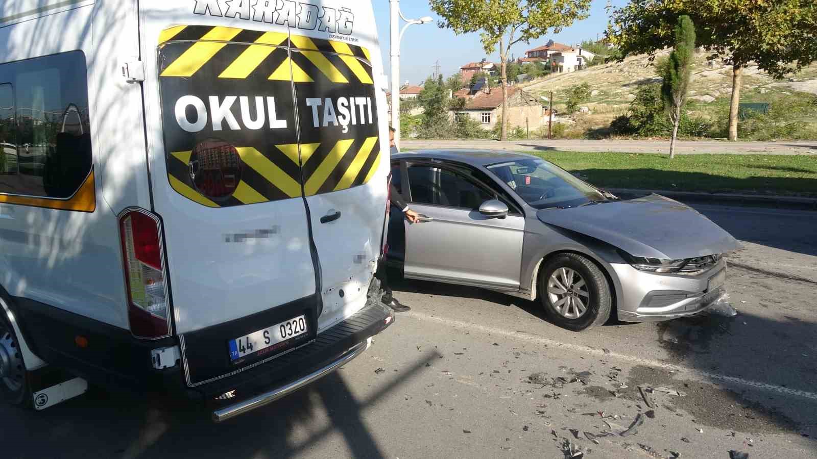 Malatya’da 6 aracın karıştığı kazada 3 kişi yaralandı