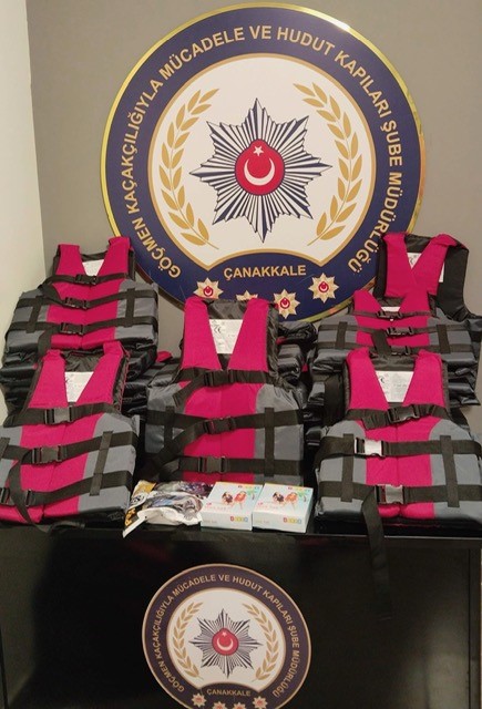 Çanakkale’de göçmen kaçakçılığı operasyonunda 2 organizatör tutuklandı