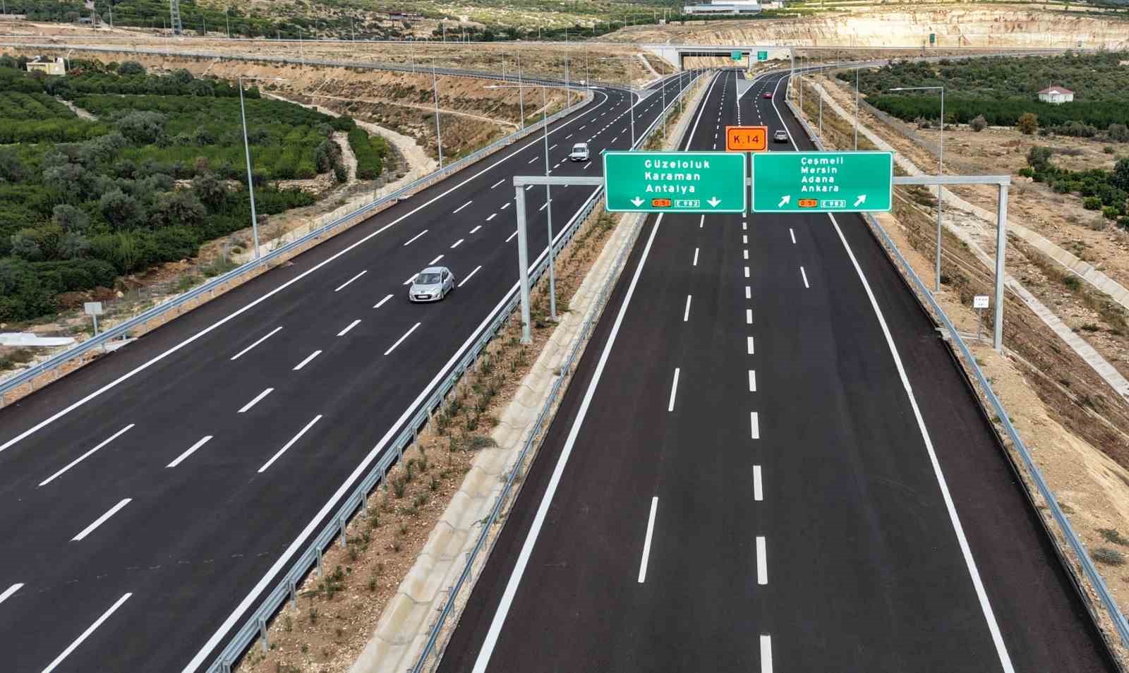 Ulaşıma açılan ’Çeşmeli-Kızkalesi Otoyolu’ndan ilk günde 17 binden fazla araç geçti