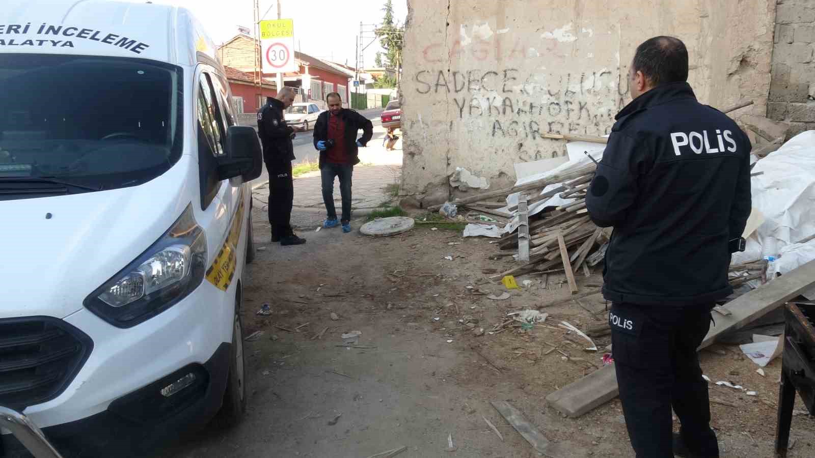 Malatya’da yasak ilişki baskını: 1’i ağır 3 yaralı