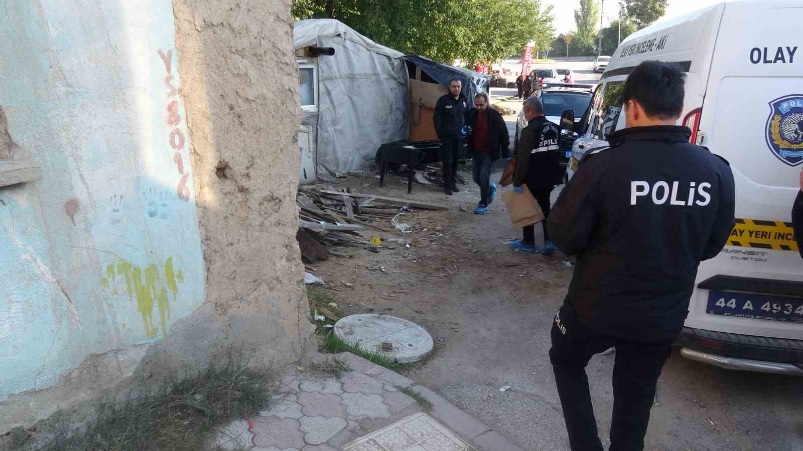 Malatya’da yasak ilişki baskını: 1’i ağır 3 yaralı