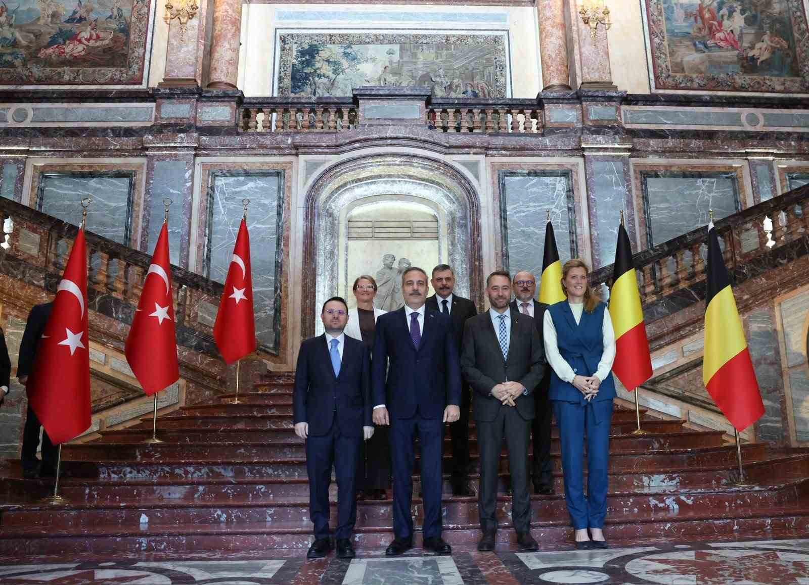 Fidan, Çiftçi ve Gürlek Türkiye-Belçika Dışişleri, Adalet ve İçişleri Bakanları Dördüncü Toplantısı aile fotoğrafına katıldı