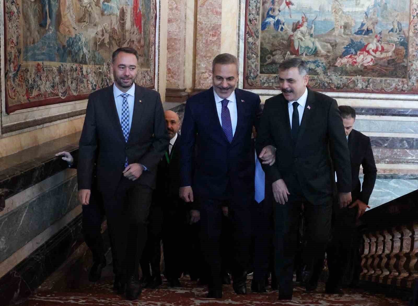 Fidan, Çiftçi ve Gürlek Türkiye-Belçika Dışişleri, Adalet ve İçişleri Bakanları Dördüncü Toplantısı aile fotoğrafına katıldı