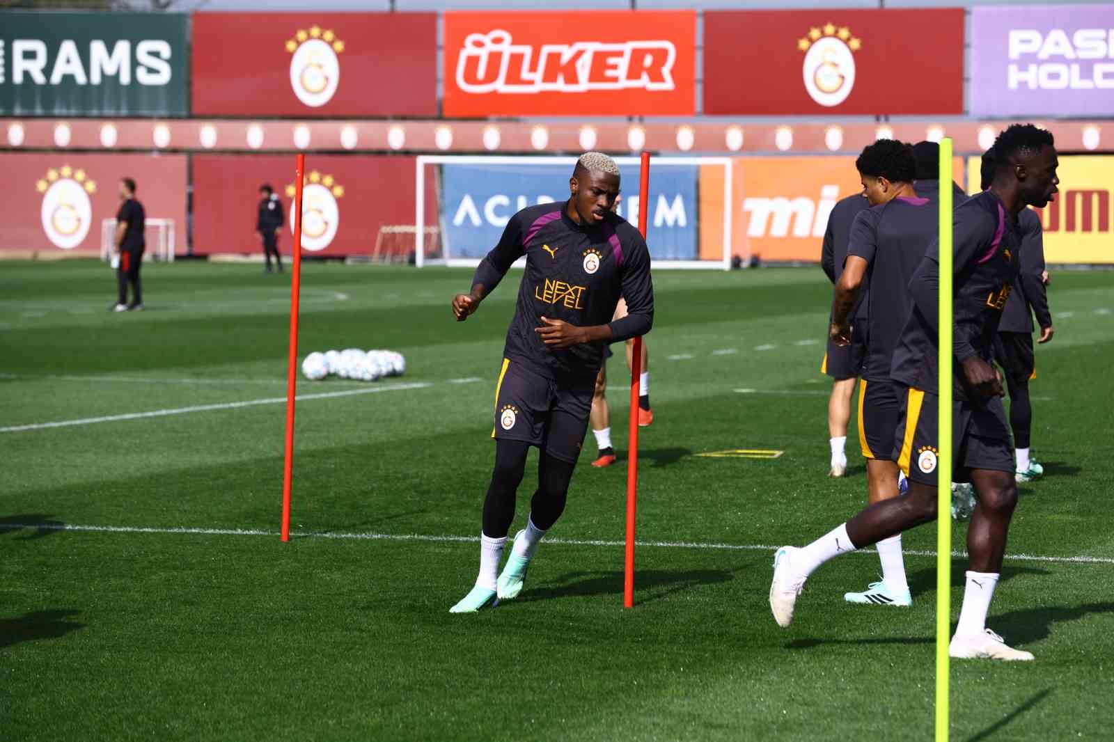Galatasaray, Lille maçı hazırlıklarını tamamladı