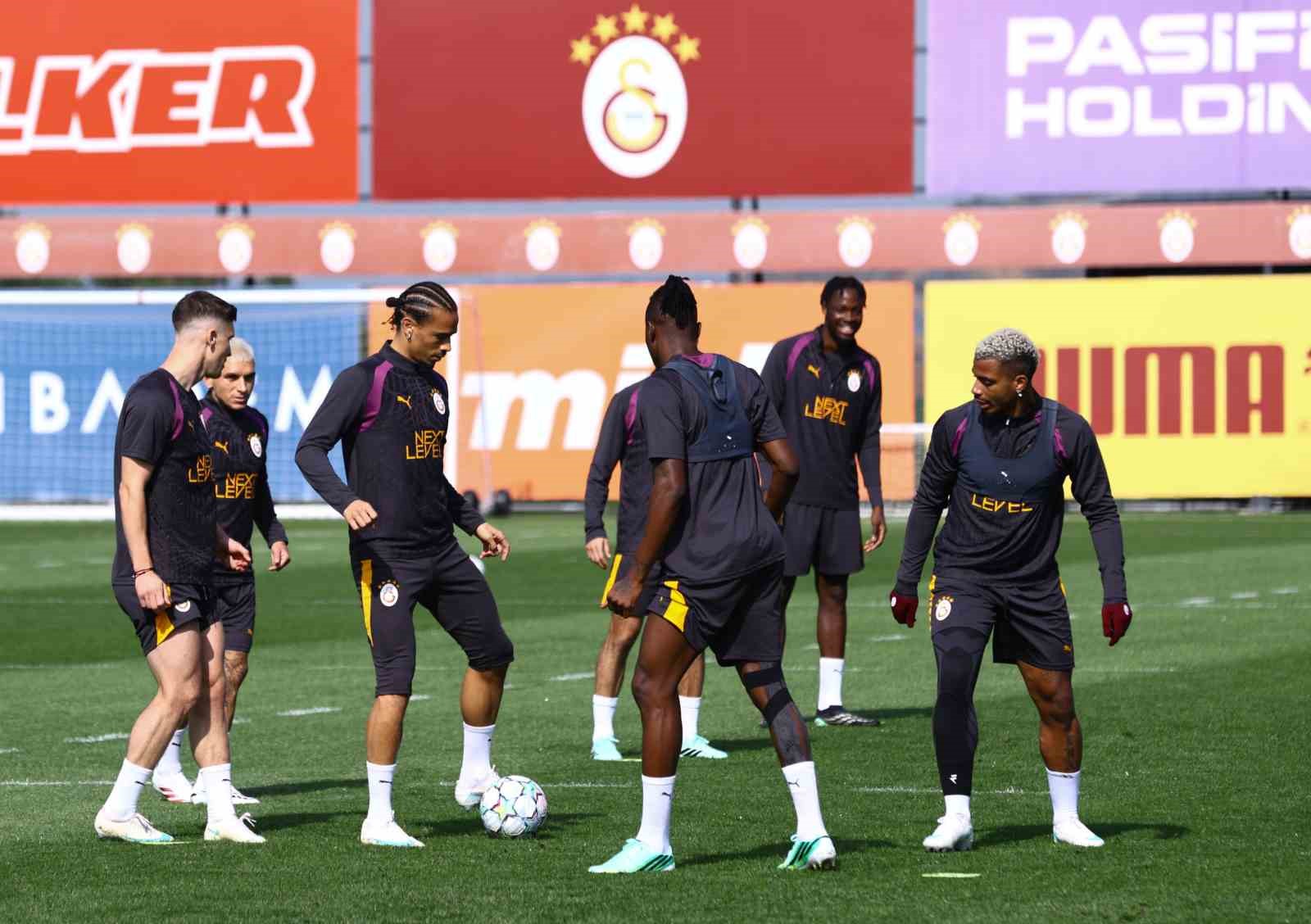 Galatasaray, Lille maçı hazırlıklarını tamamladı