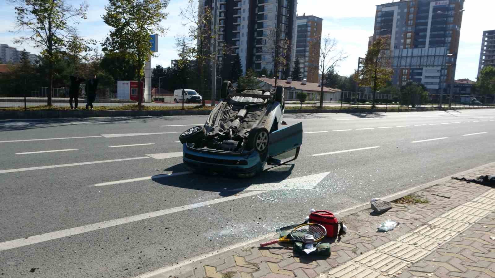 Kastamonu’da otomobil takla attı, 3 kişi burnu bile kanamadan kurtuldu
