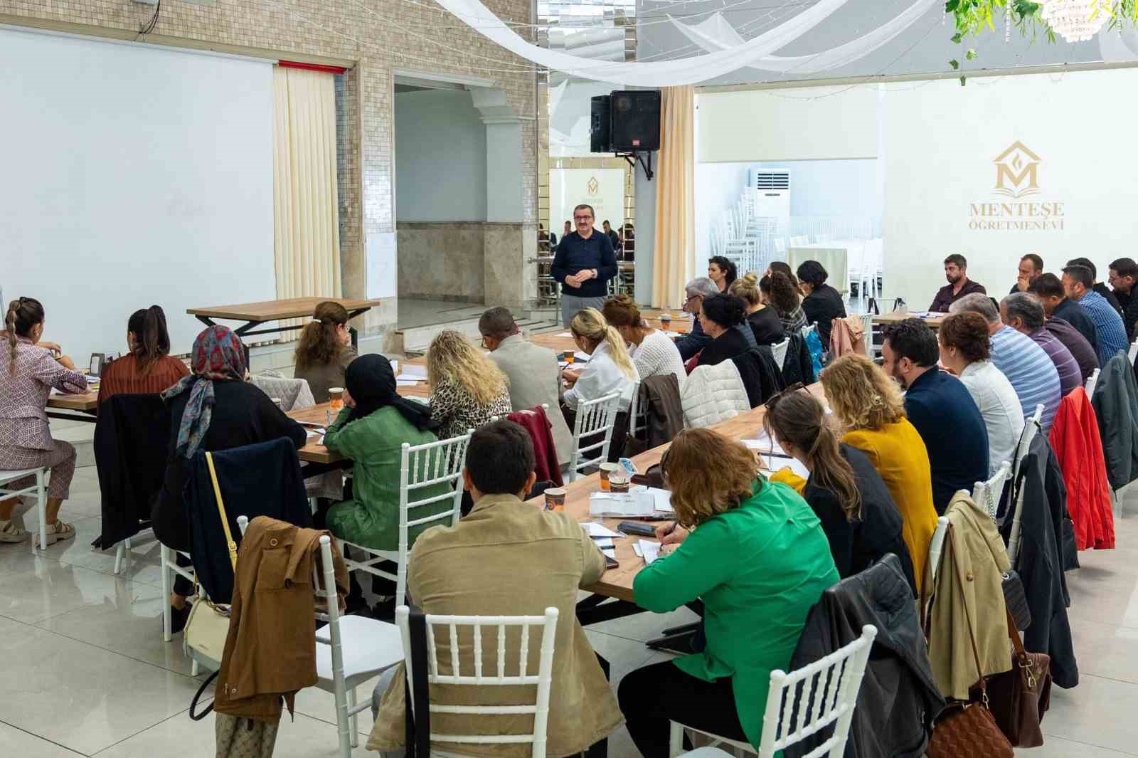 Muğla’da eğitim yönetimi ve kurum kültürü semineri tamamlandı