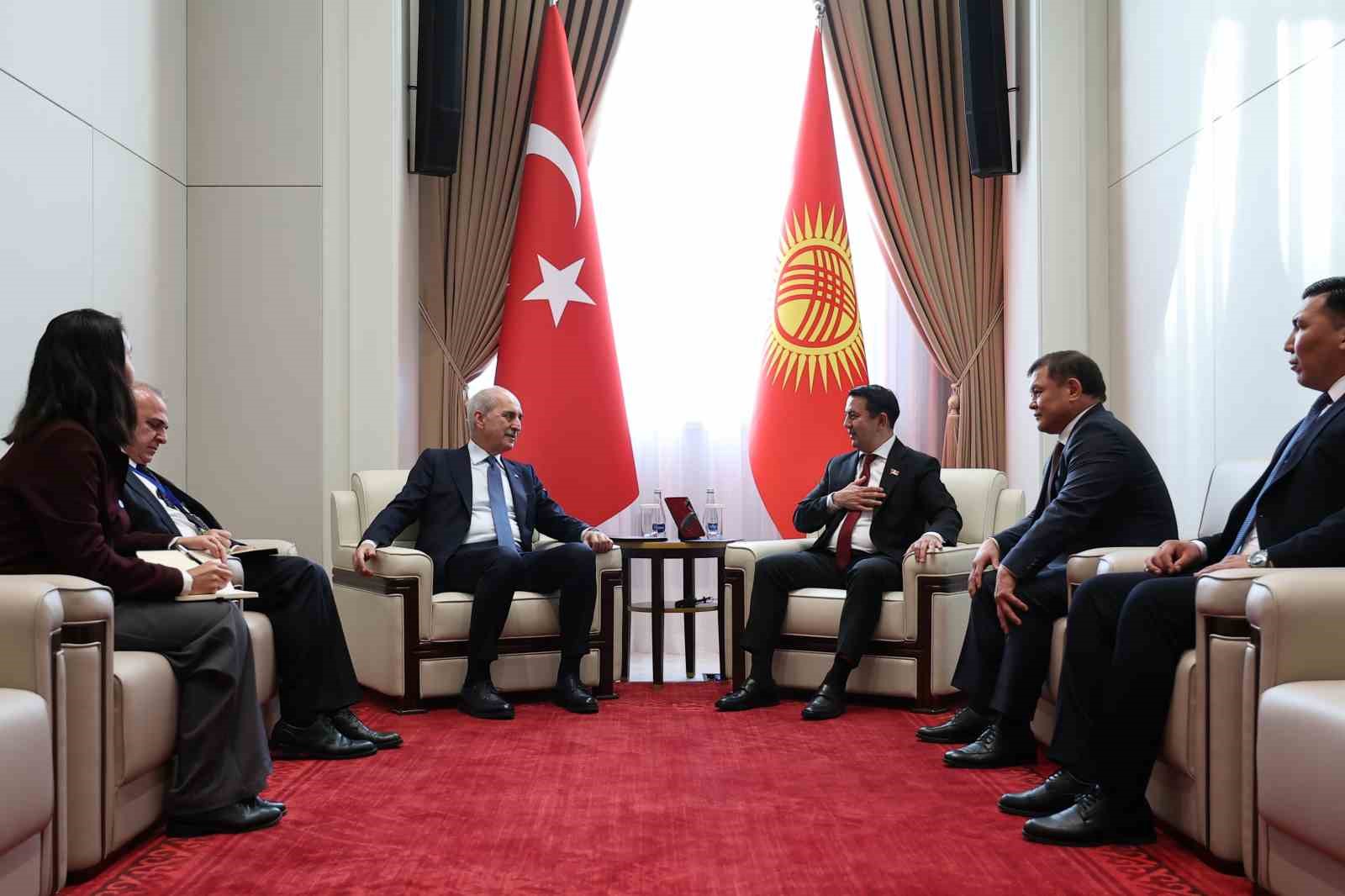 TBMM Başkanı Kurtulmuş, Kırgızistan Jogorku Keneş Başkanı Mamataliev ile görüştü