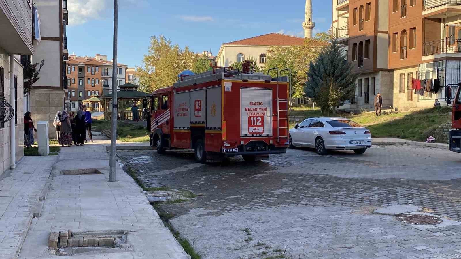 Elazığ’da ev yangını