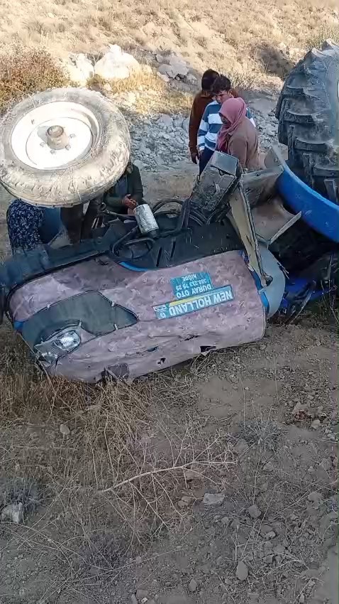 Niğde’de traktör devrildi: 1 ağır yaralı