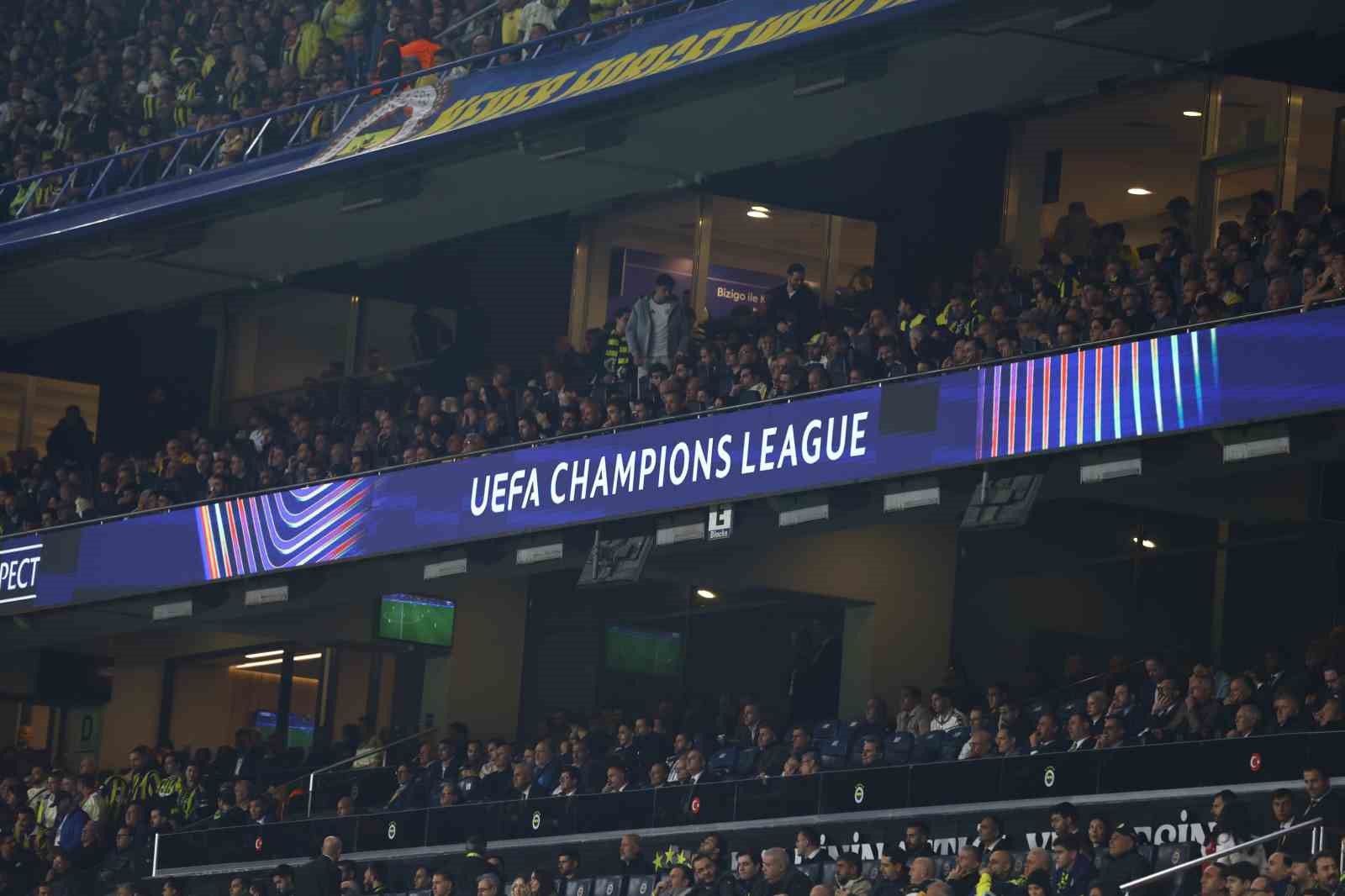 İsmail Kartal’dan Slavia Prag maçında 3 değişiklik