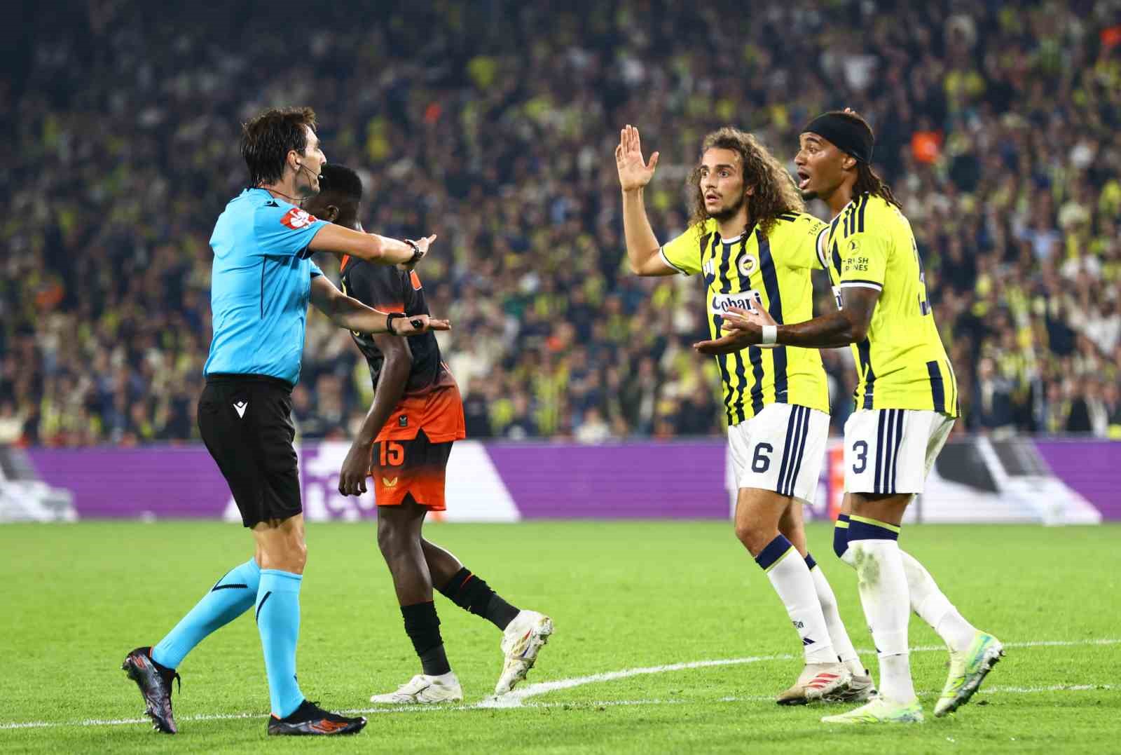 UEFA Şampiyonlar Ligi: Fenerbahçe: 2 - Slavia Prag: 2 (Maç sonucu)
