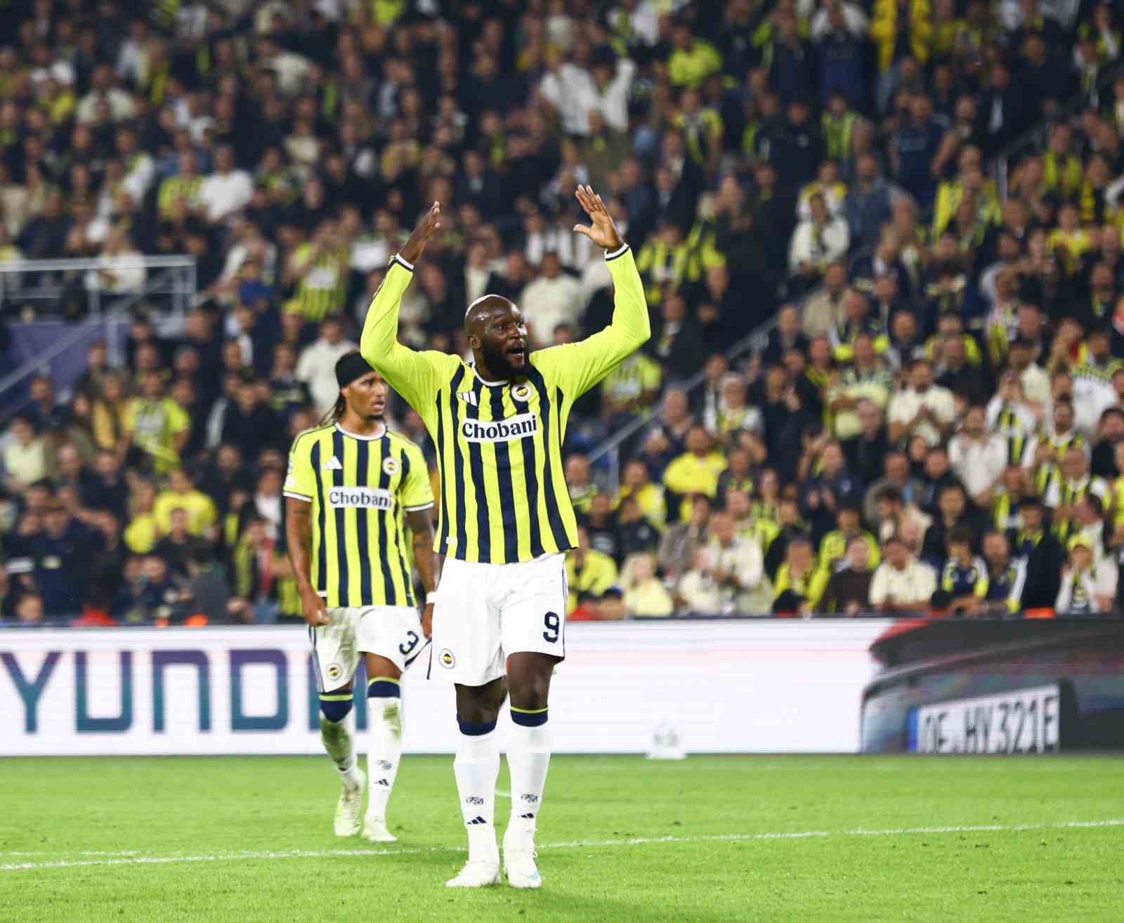 UEFA Şampiyonlar Ligi: Fenerbahçe: 2 - Slavia Prag: 2 (Maç sonucu)