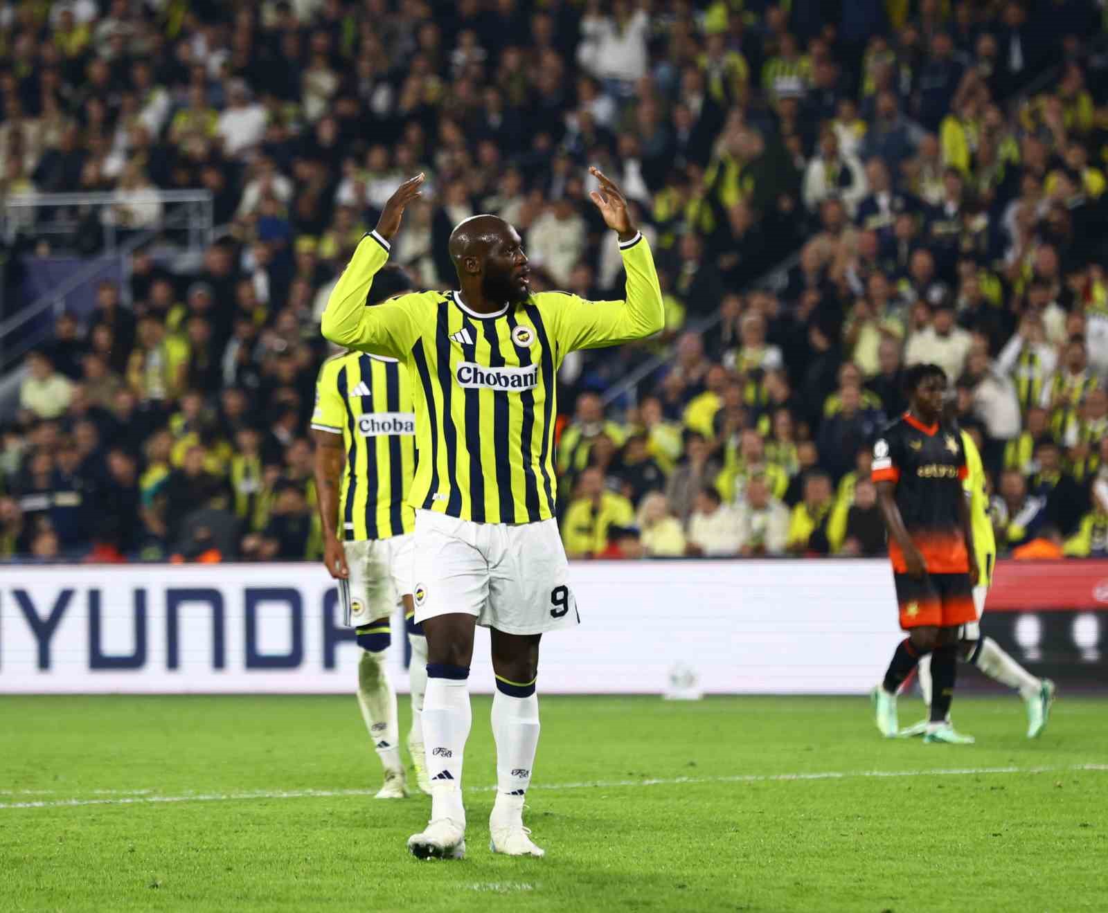 UEFA Şampiyonlar Ligi: Fenerbahçe: 2 - Slavia Prag: 2 (Maç sonucu)
