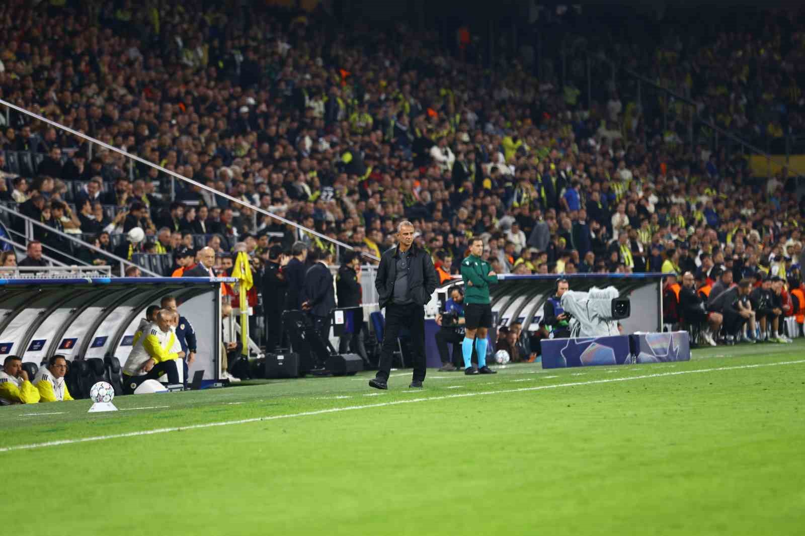 UEFA Şampiyonlar Ligi: Fenerbahçe: 2 - Slavia Prag: 2 (Maç sonucu)