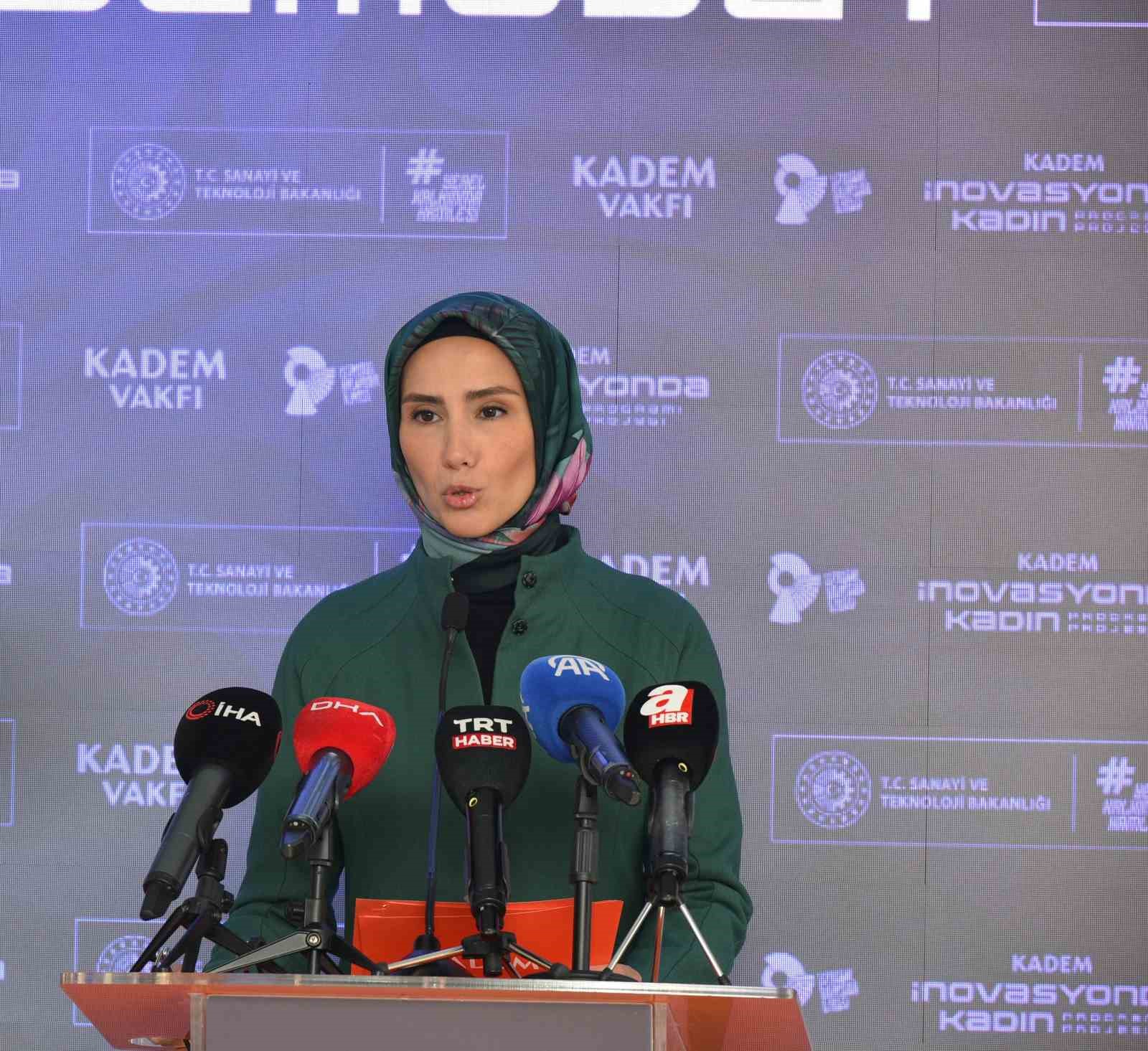 Bakan Kacır: "Kadınların bilimde ve üretimde güçlü bir şekilde yer alması, ülkemizin kalkınmasının temel anahtarıdır"