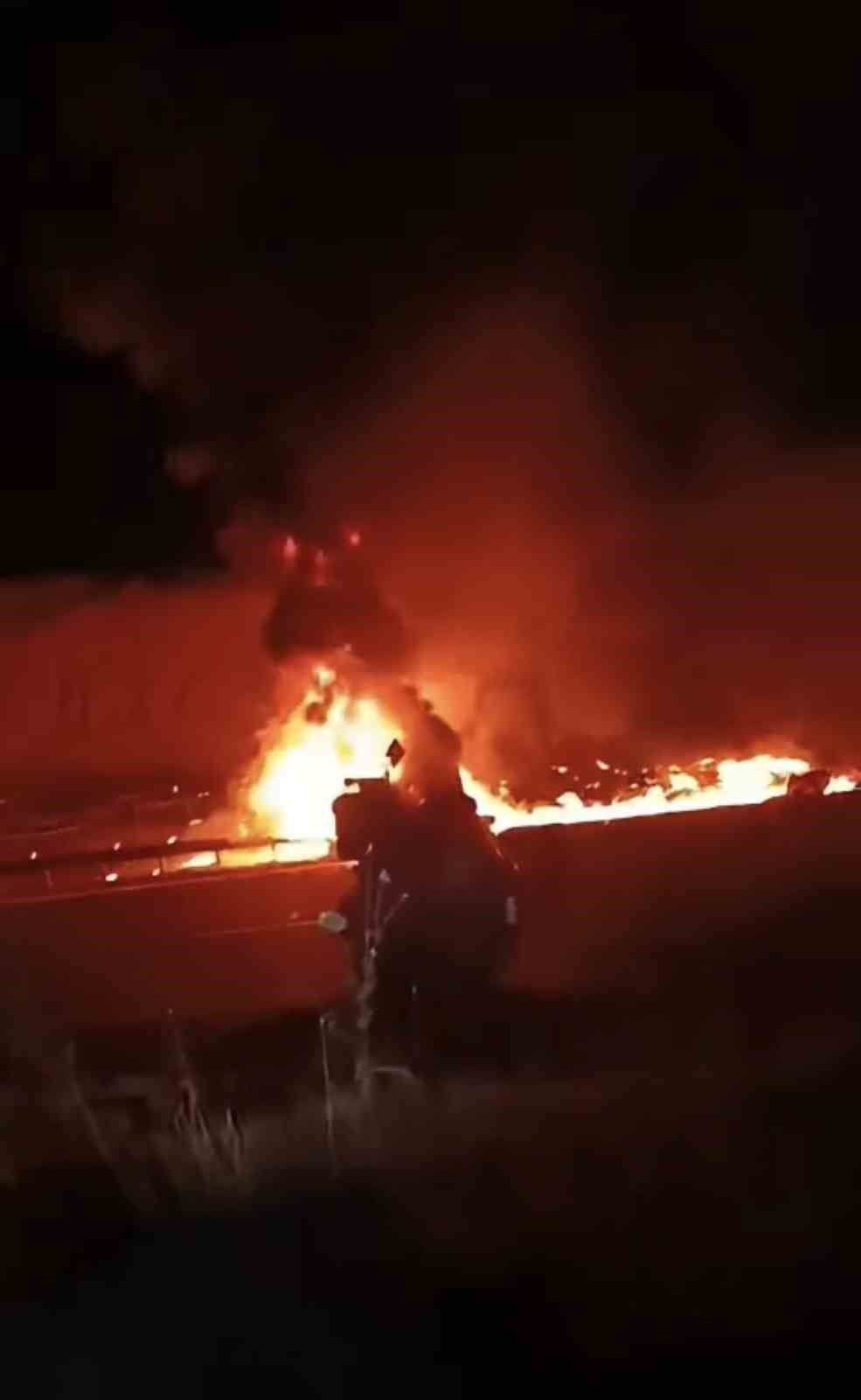 Devrildikten sonra yanan tankerin sürücüsü hayatını kaybetti