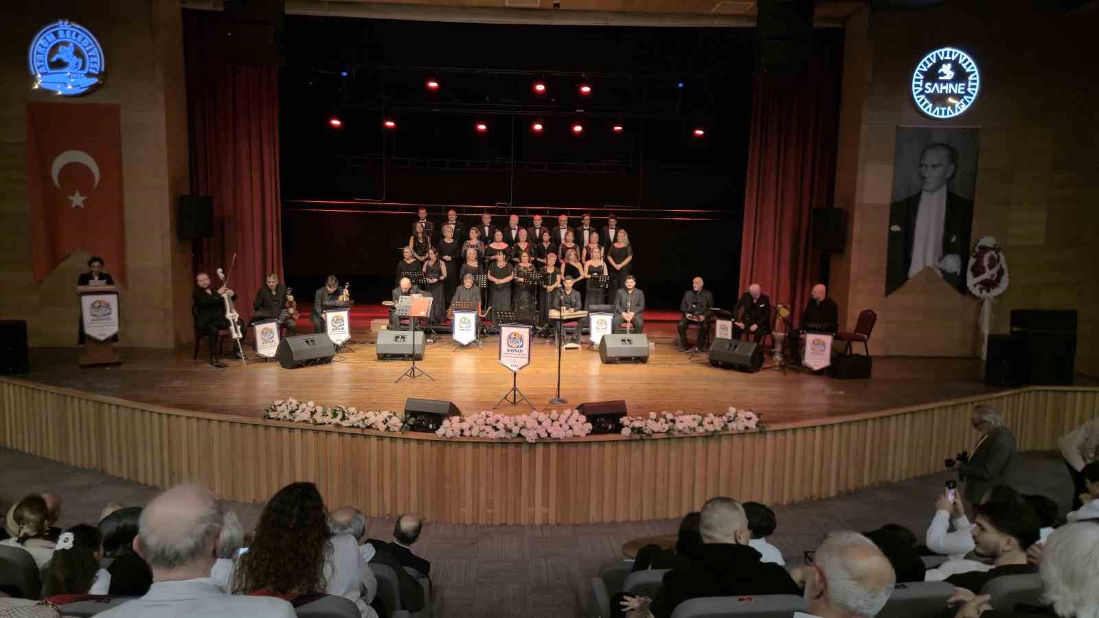 Samsun’da SAYSAD TSM Korosu’ndan kuruluş konseri