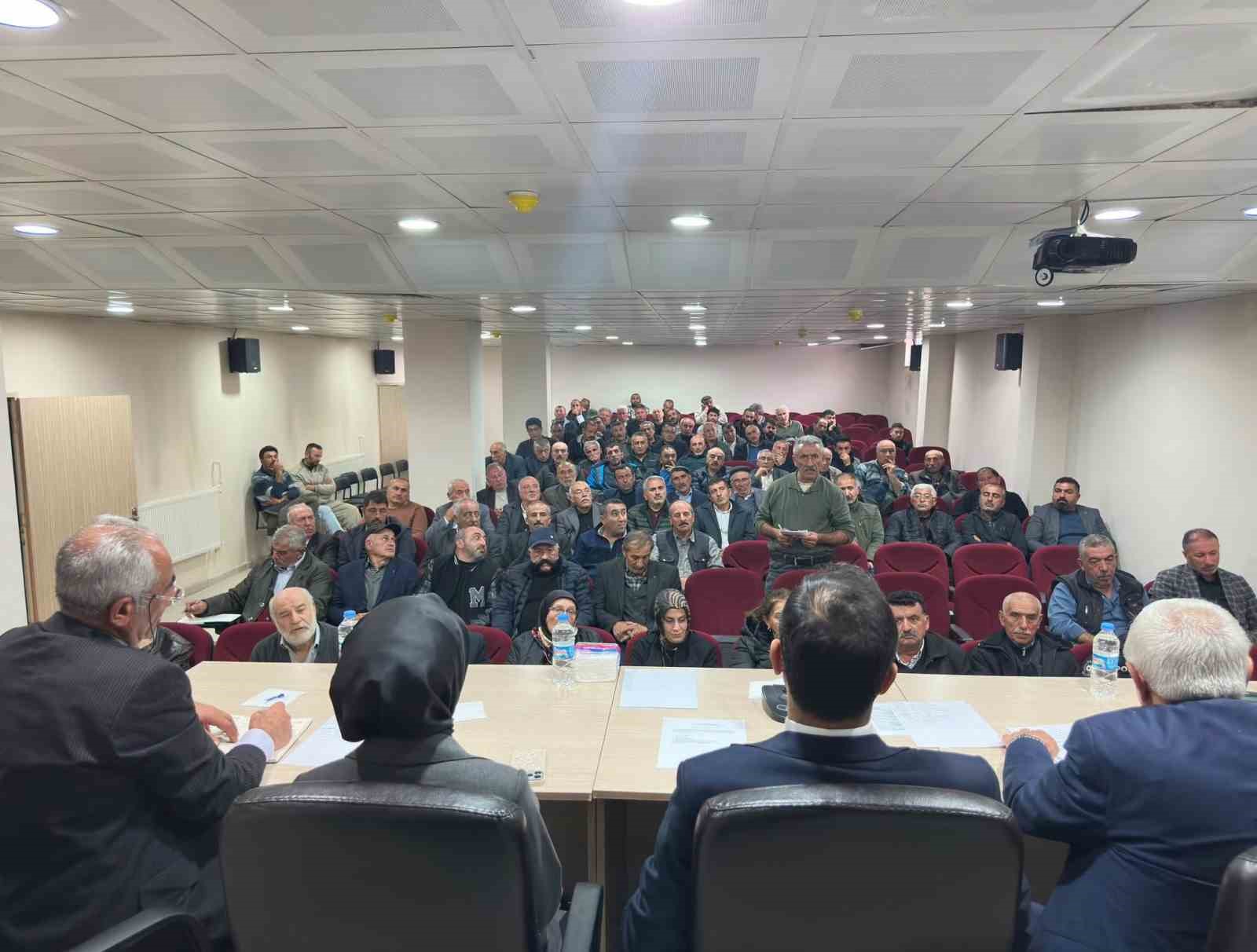 Refahiye’de 2027 yılı Köylere Hizmet Götürme Birliği bütçesi görüşüldü