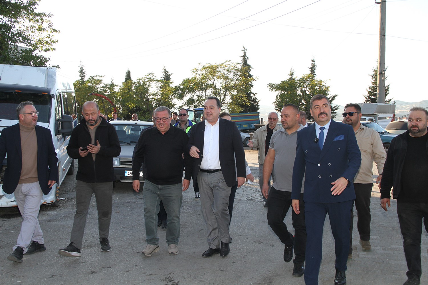 Başkan Dutlulu’dan Kula’ya ziyaret