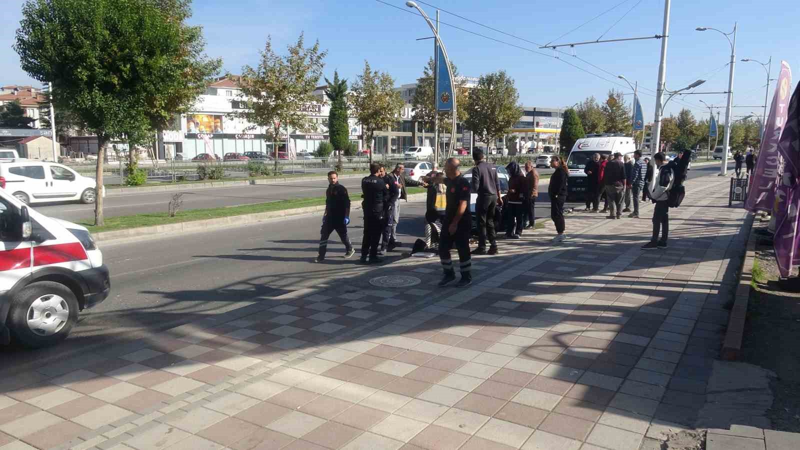 Malatya’da trambüs ile otomobil çarpıştı: 5 yaralı