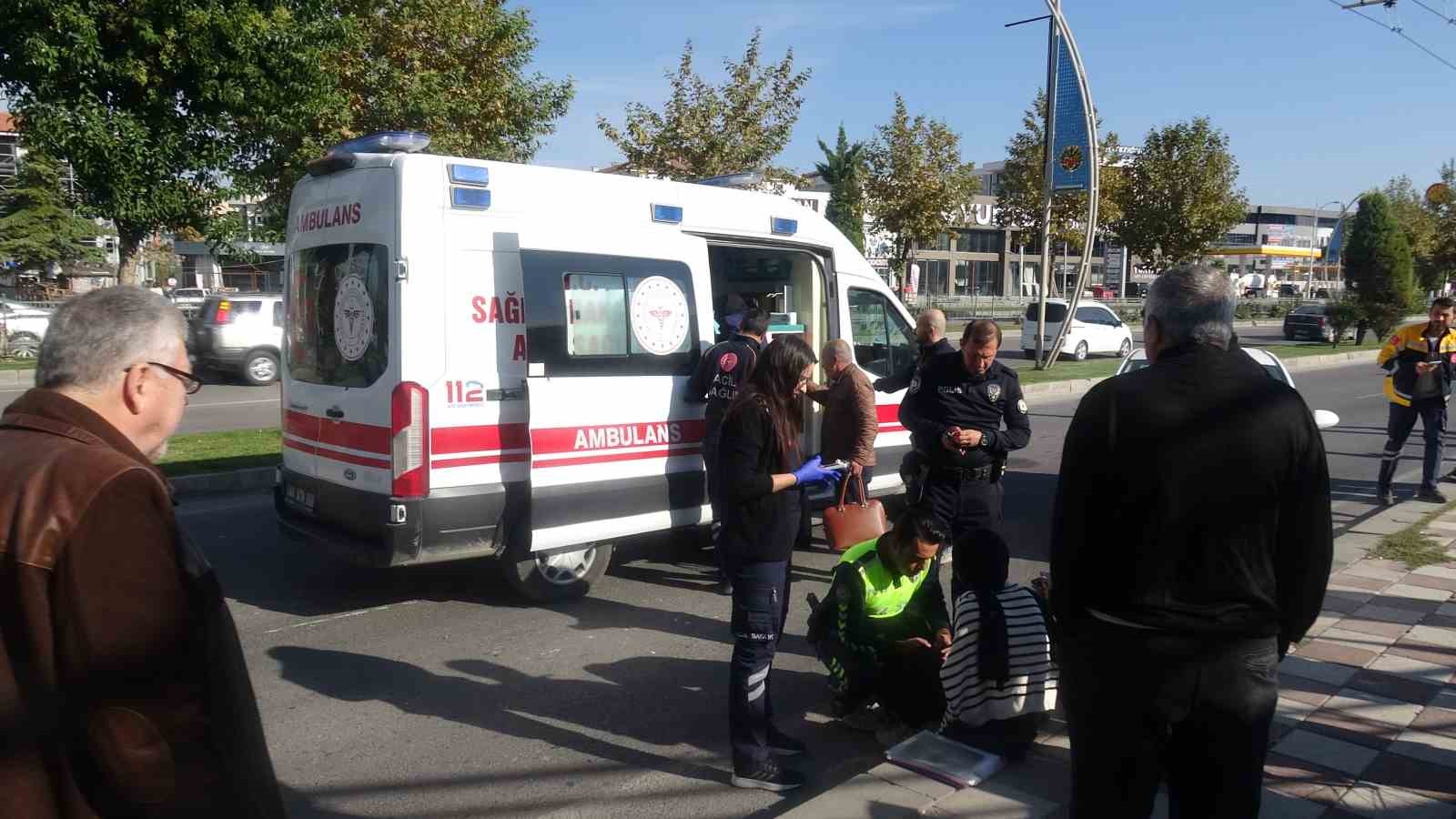 Malatya’da trambüs ile otomobil çarpıştı: 5 yaralı