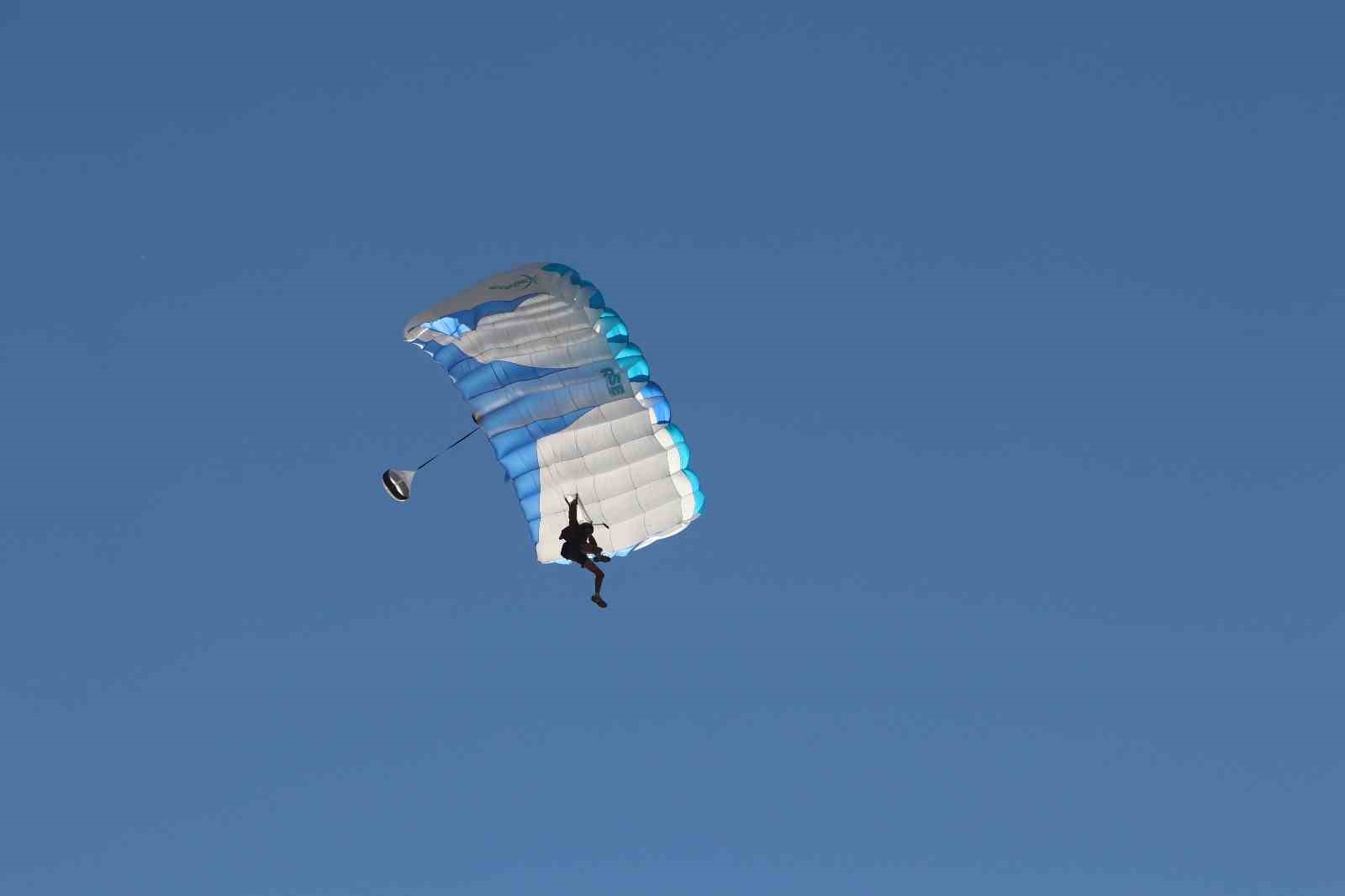 Ölüdeniz Hava Oyunları Festivali’nin açılışı gerçekleştirildi