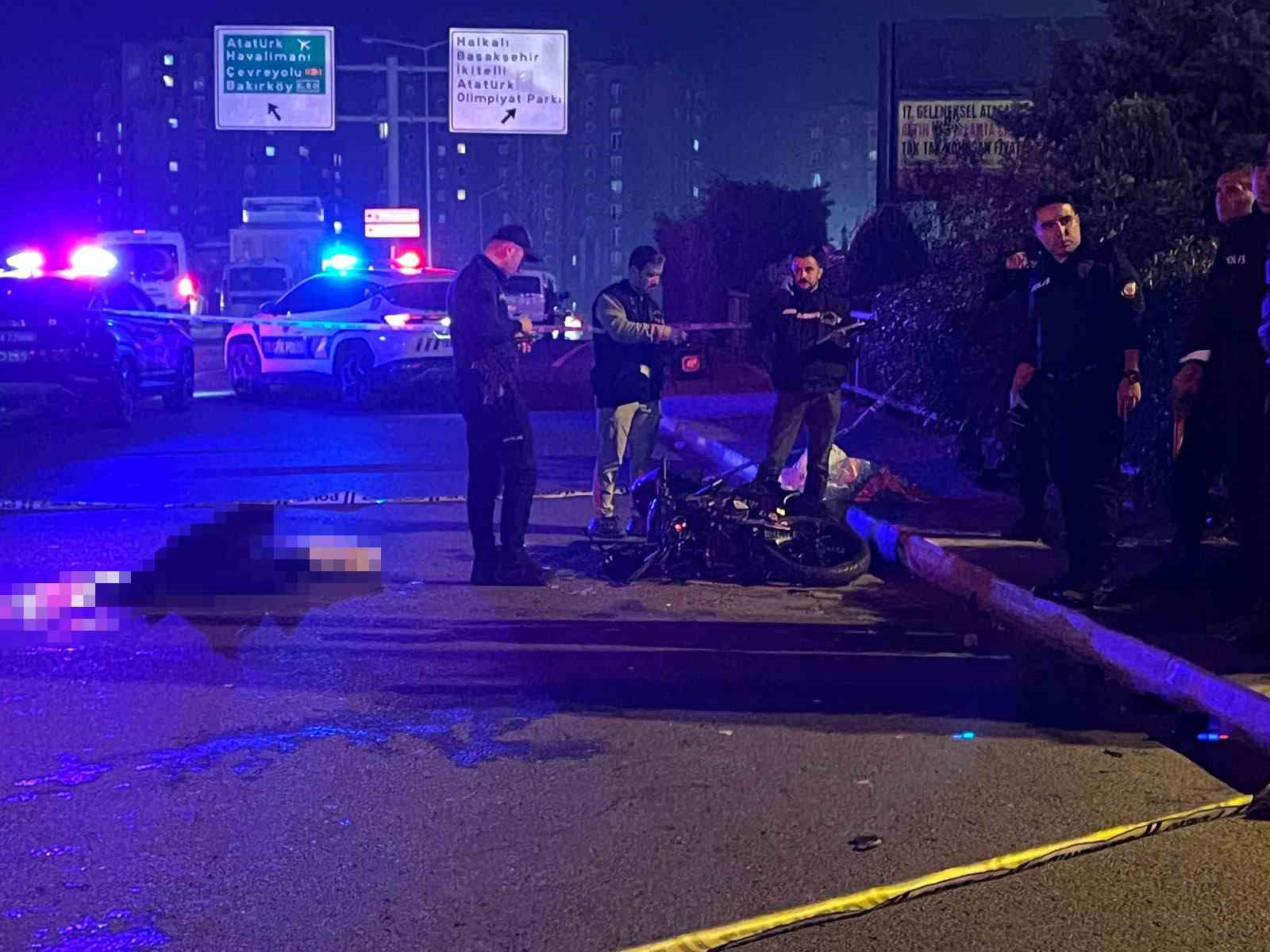 Küçükçekmece’de motosiklet otomobille çarpıştı: 1 ölü, 1 yaralı