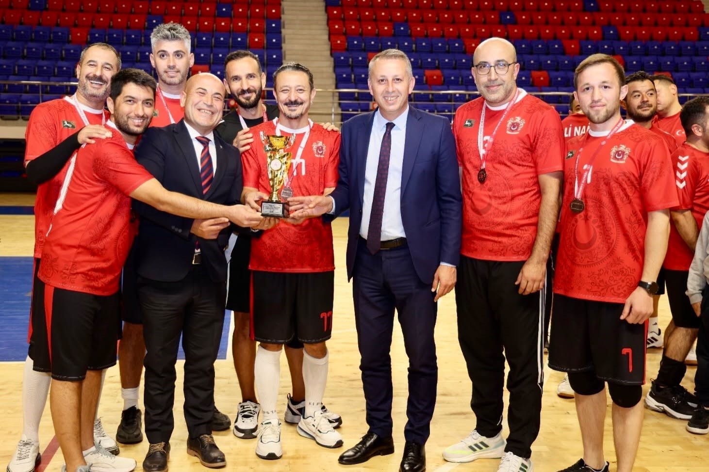 Niğde’de Kamu Spor Oyunları’nda voleybol şampiyonu belli oldu